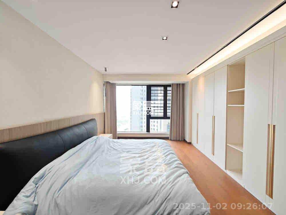 万科魅力之城 4室2厅2卫 12000.0元/月 万科魅力之城 4室2厅2卫 12000.0元/月室内图