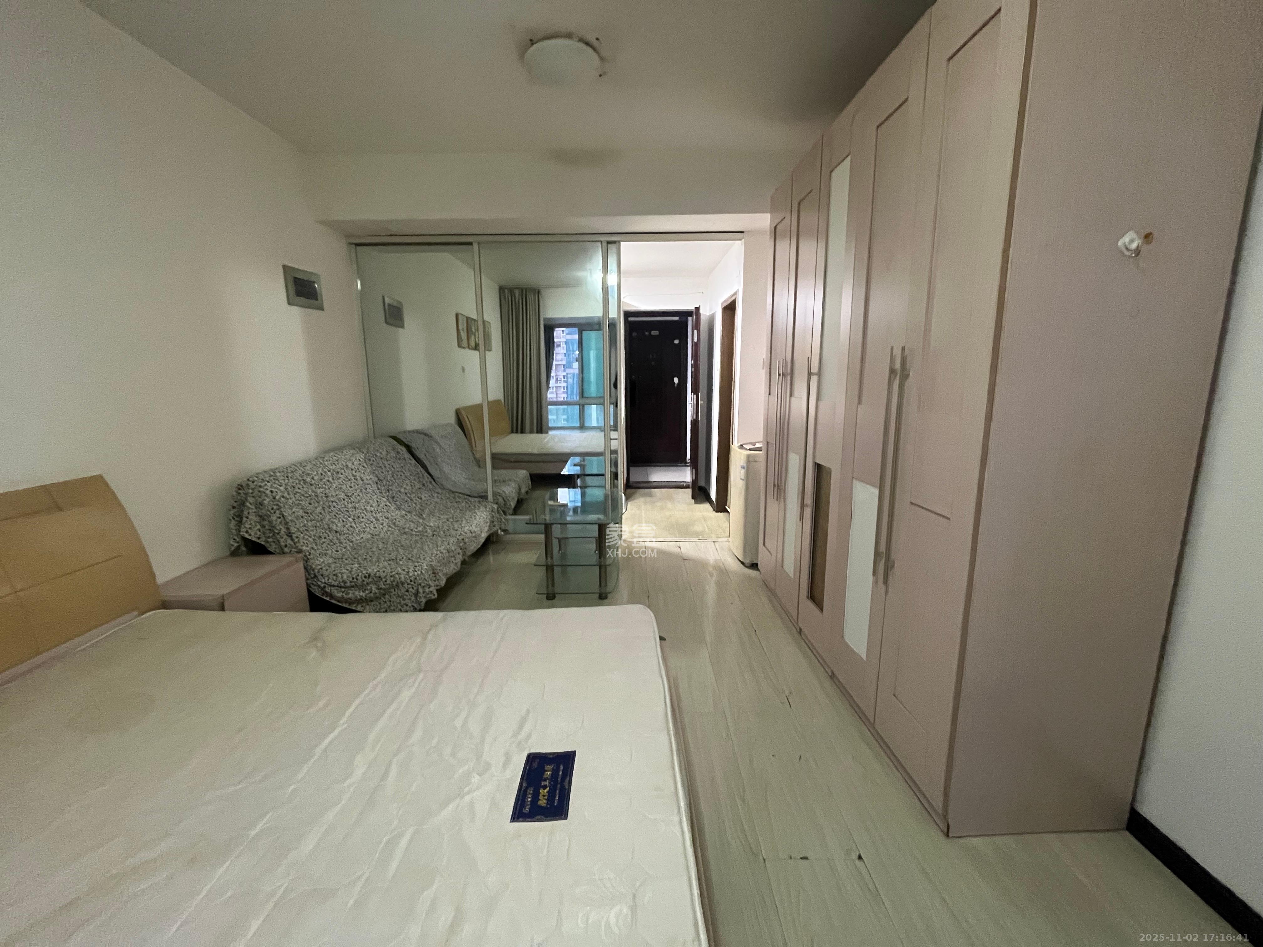 几米空间  1室1厅1卫    1100.0元/月室内图