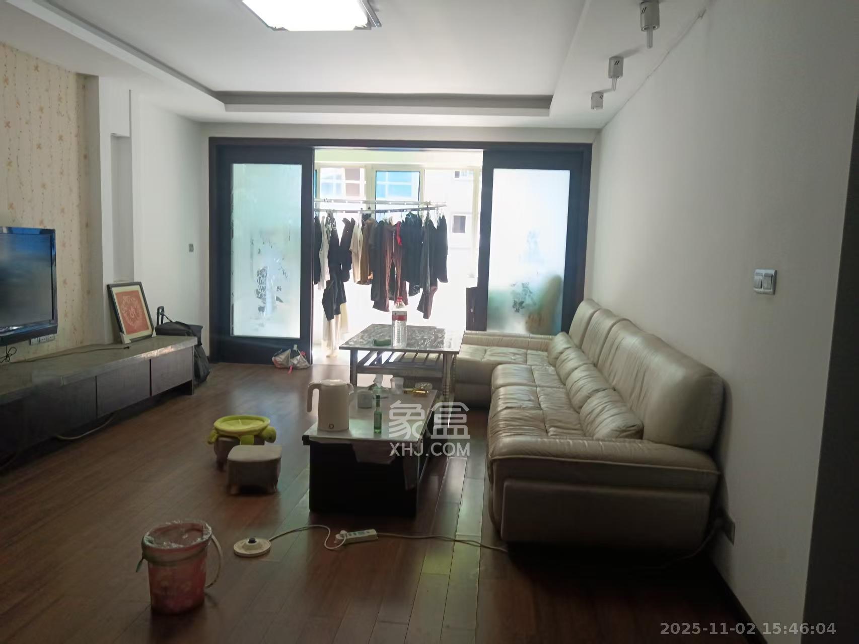 泰时花园  1室1厅1卫    750.0元/月