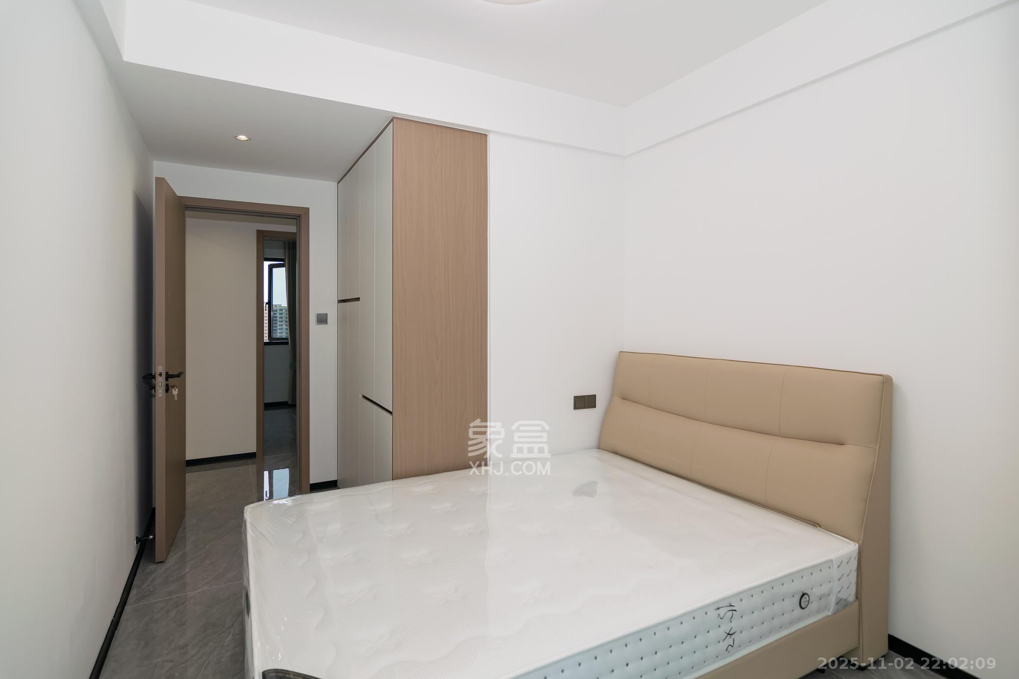 金辉优步学府 4室2厅2卫 89.8万 金辉优步学府 4室2厅2卫 89.8万卧室