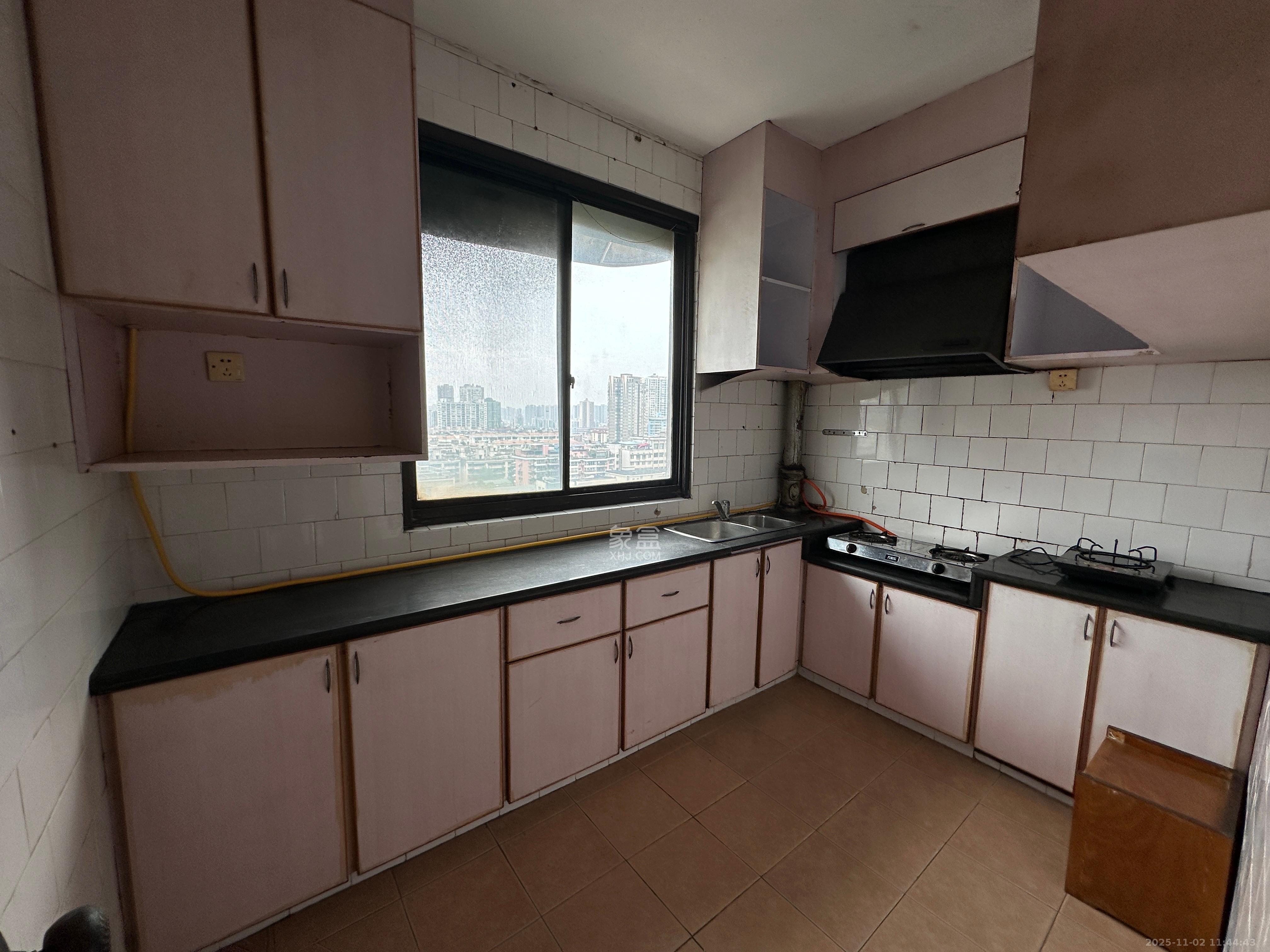 教育出版社宿舍  3室2厅1卫    2500.0元/月室内图