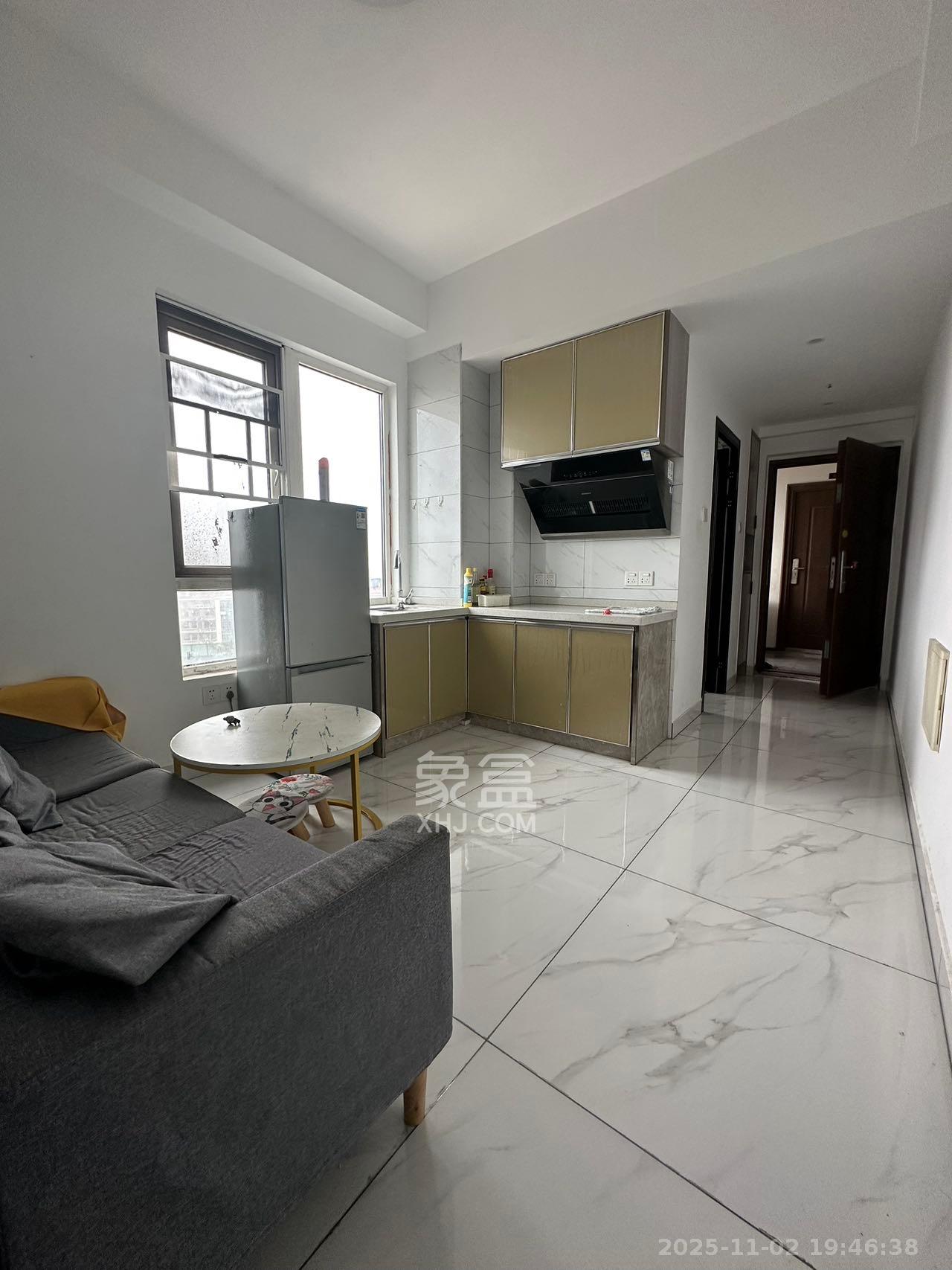 保利香槟国际  1室0厅0卫    1500.0元/月室内图