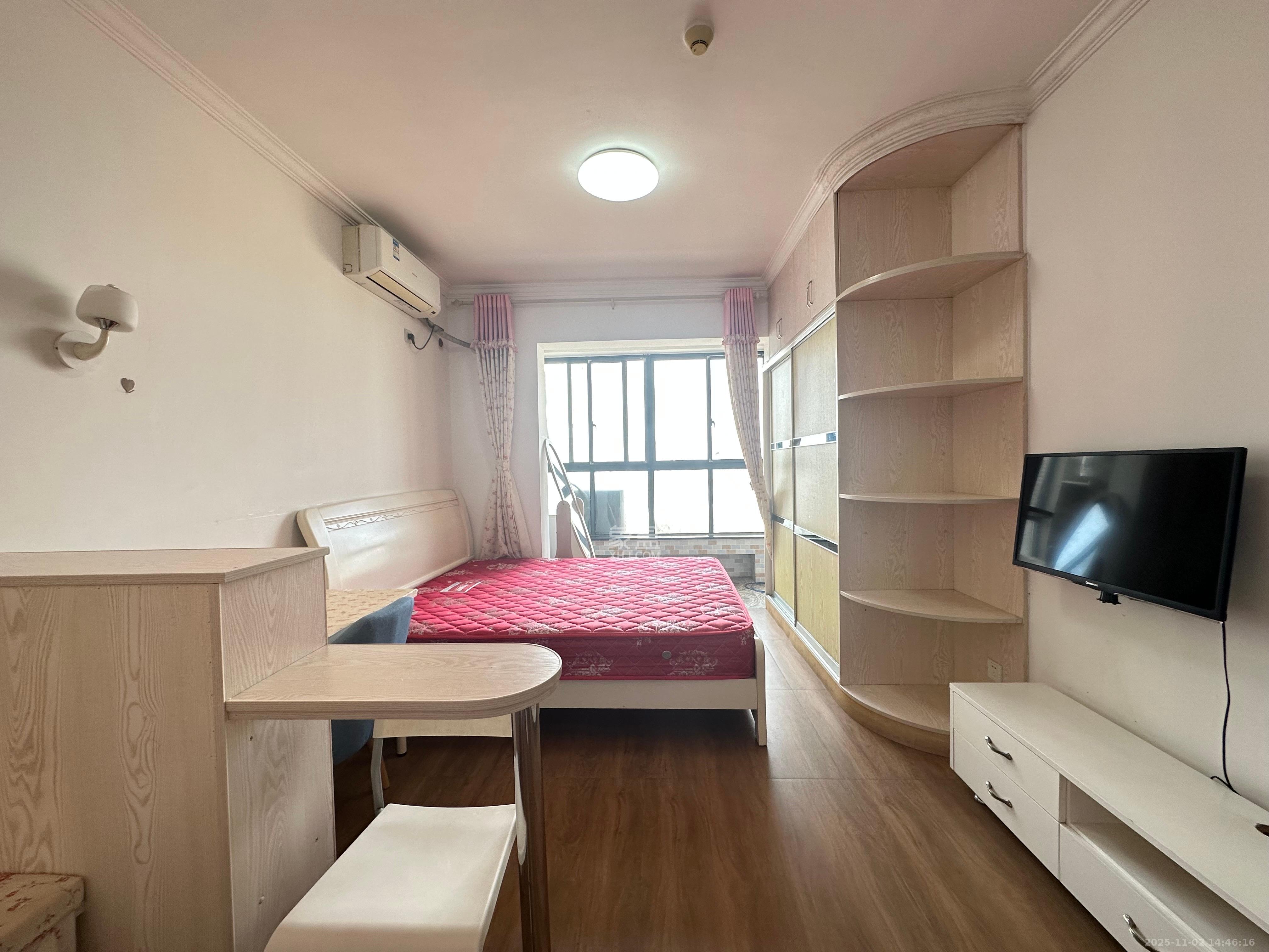 保利麓谷林语I区 1室1厅1卫 1200.0元/月 保利麓谷林语I区 1室1厅1卫 1200.0元/月室内图