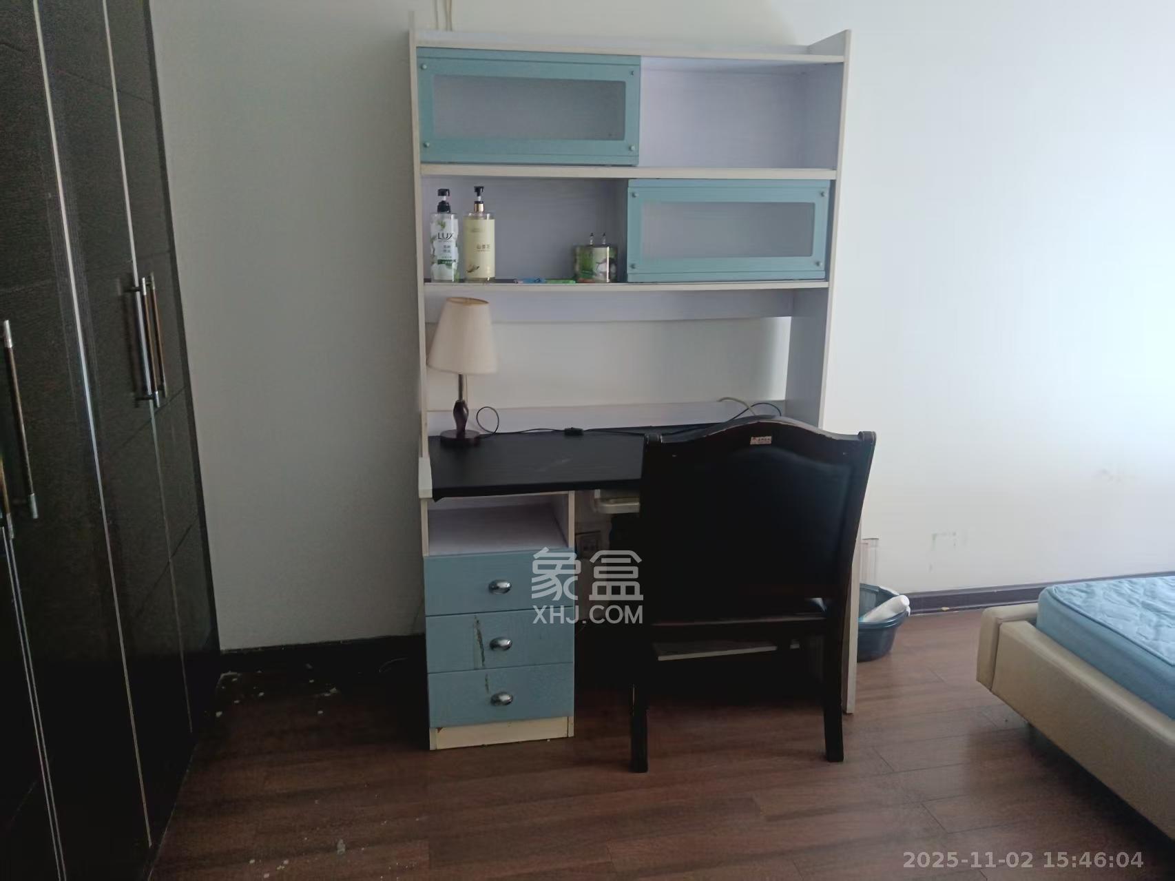 泰时花园  1室1厅1卫    750.0元/月室内图