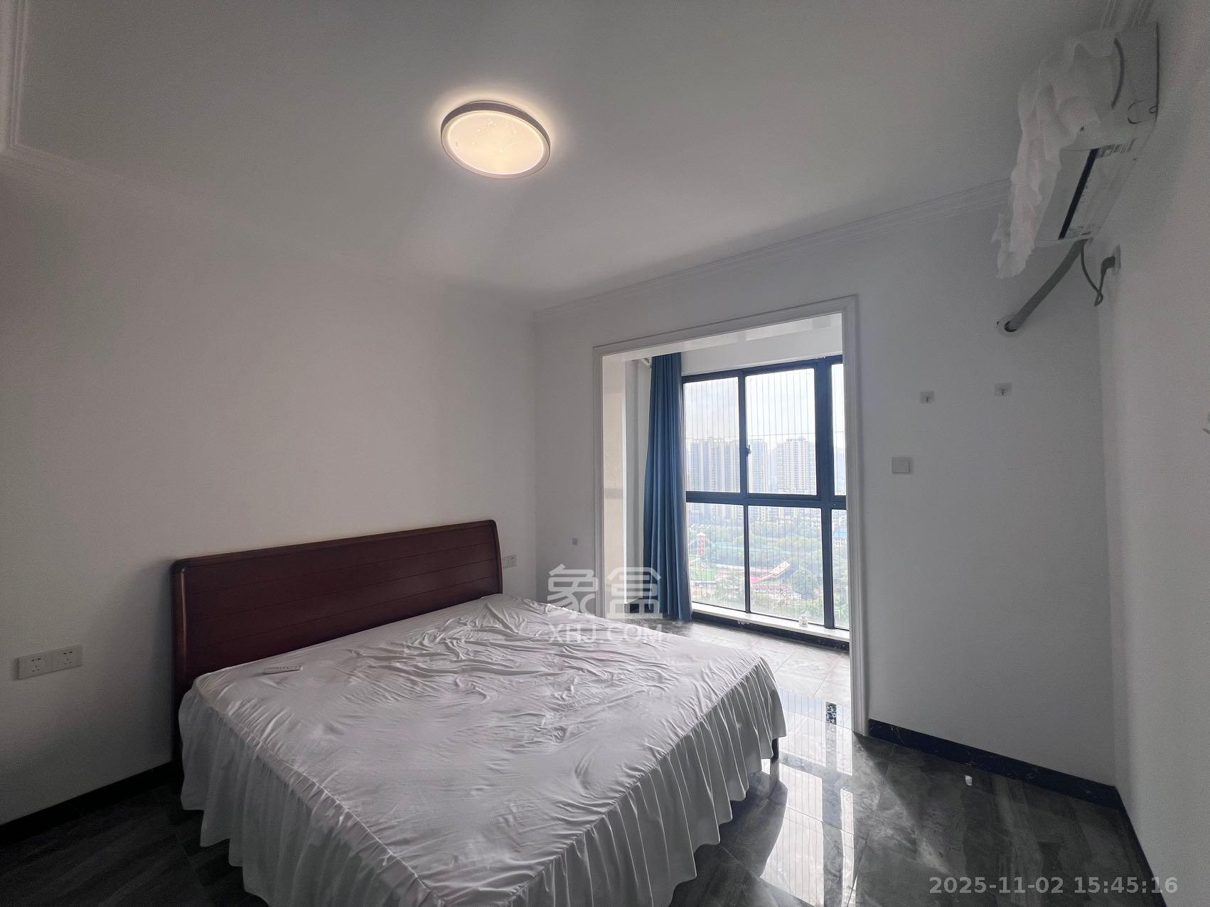 中城苑  3室2厅1卫    2800.0元/月室内图