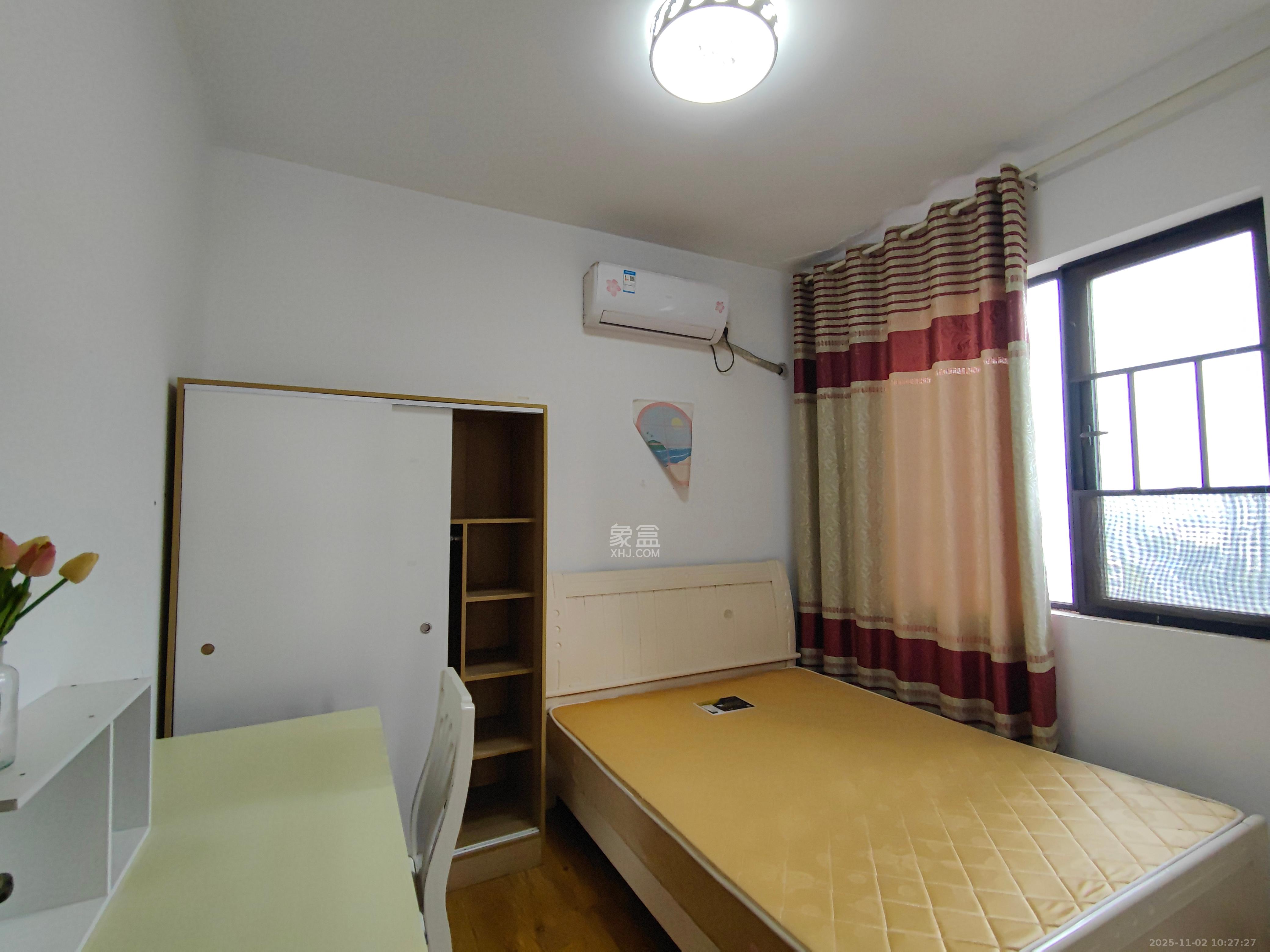 中建梅溪湖中心  3室2厅1卫    2400.0元/月室内图