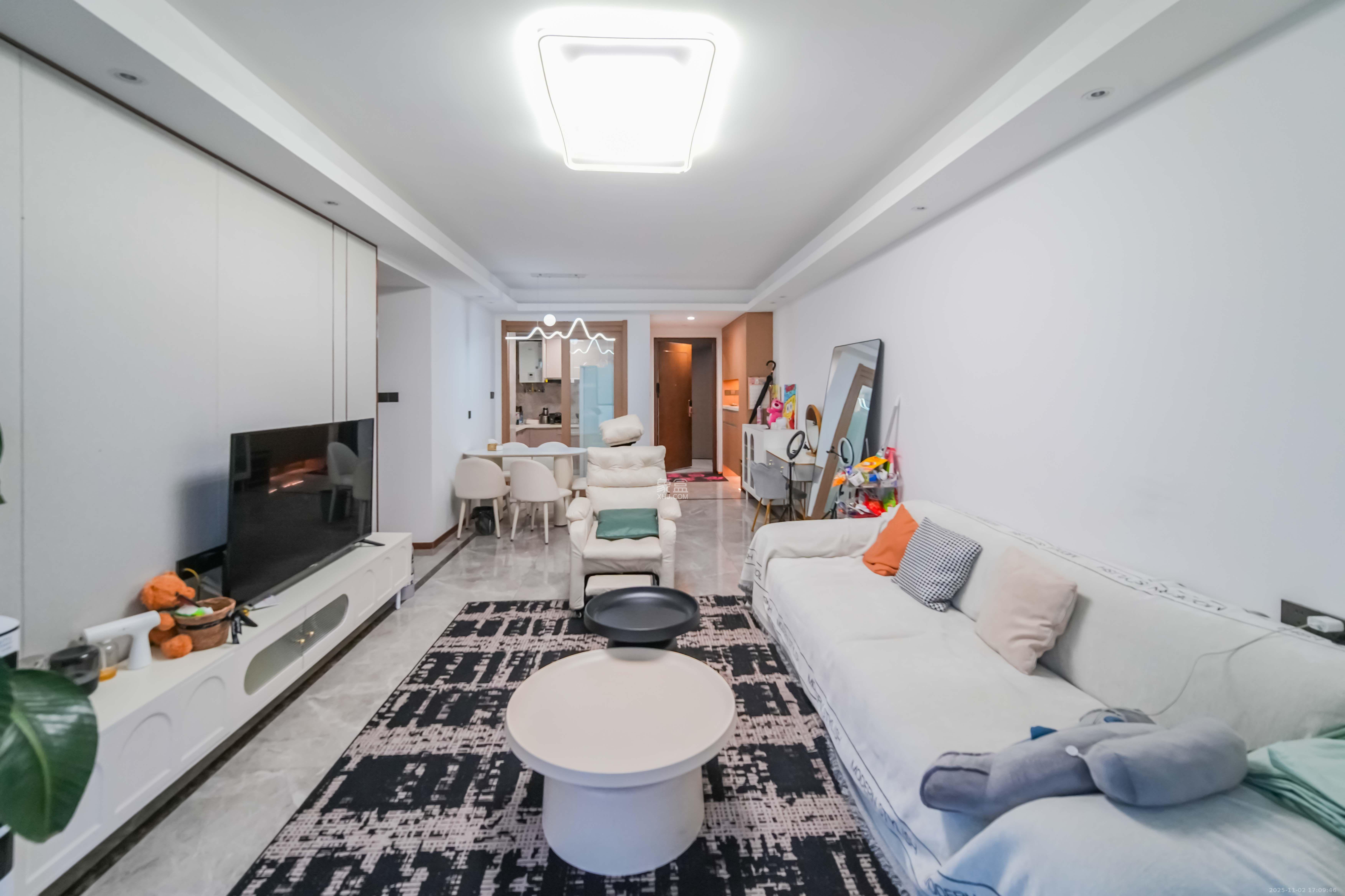 旭辉雨花郡  3室2厅2卫    4300.0元/月 旭辉雨花郡  3室2厅2卫    4300.0元/月室内图