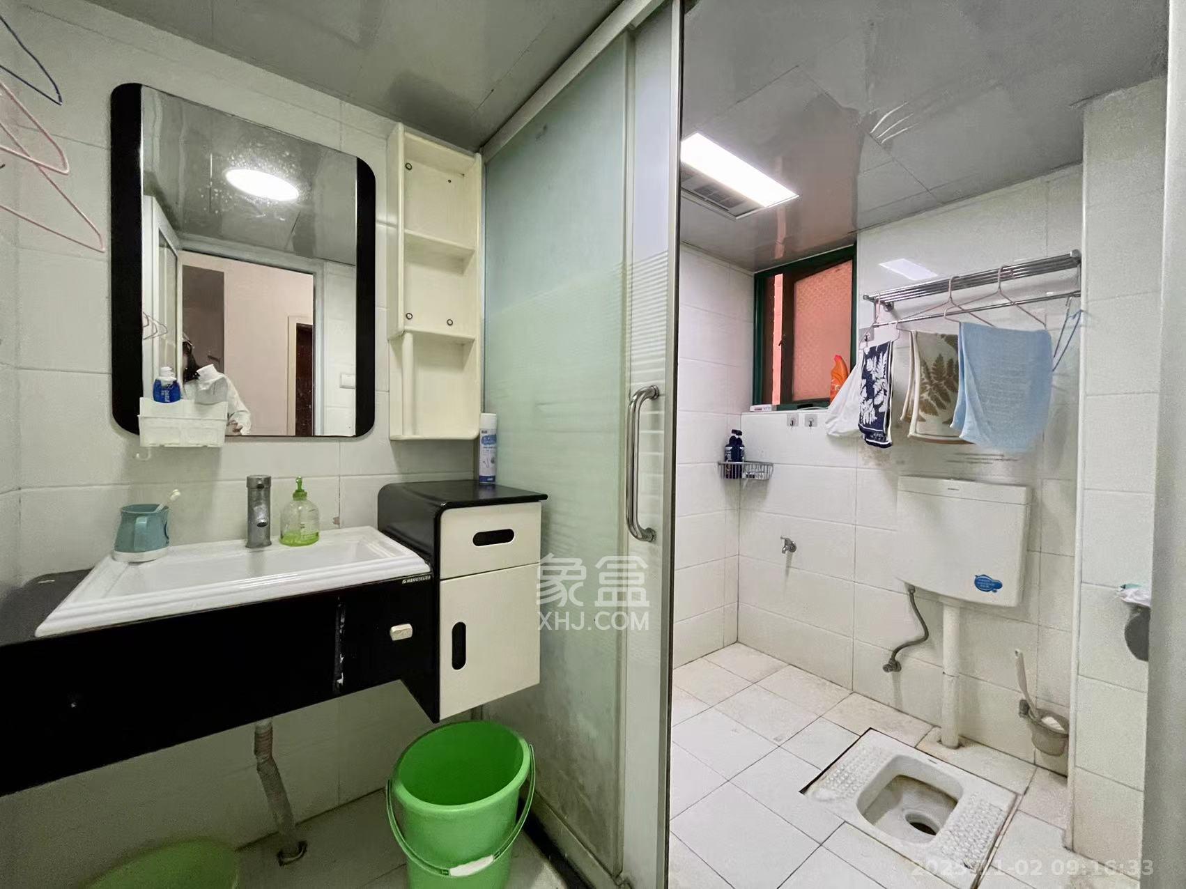 东玺门  2室2厅1卫    2300.0元/月室内图