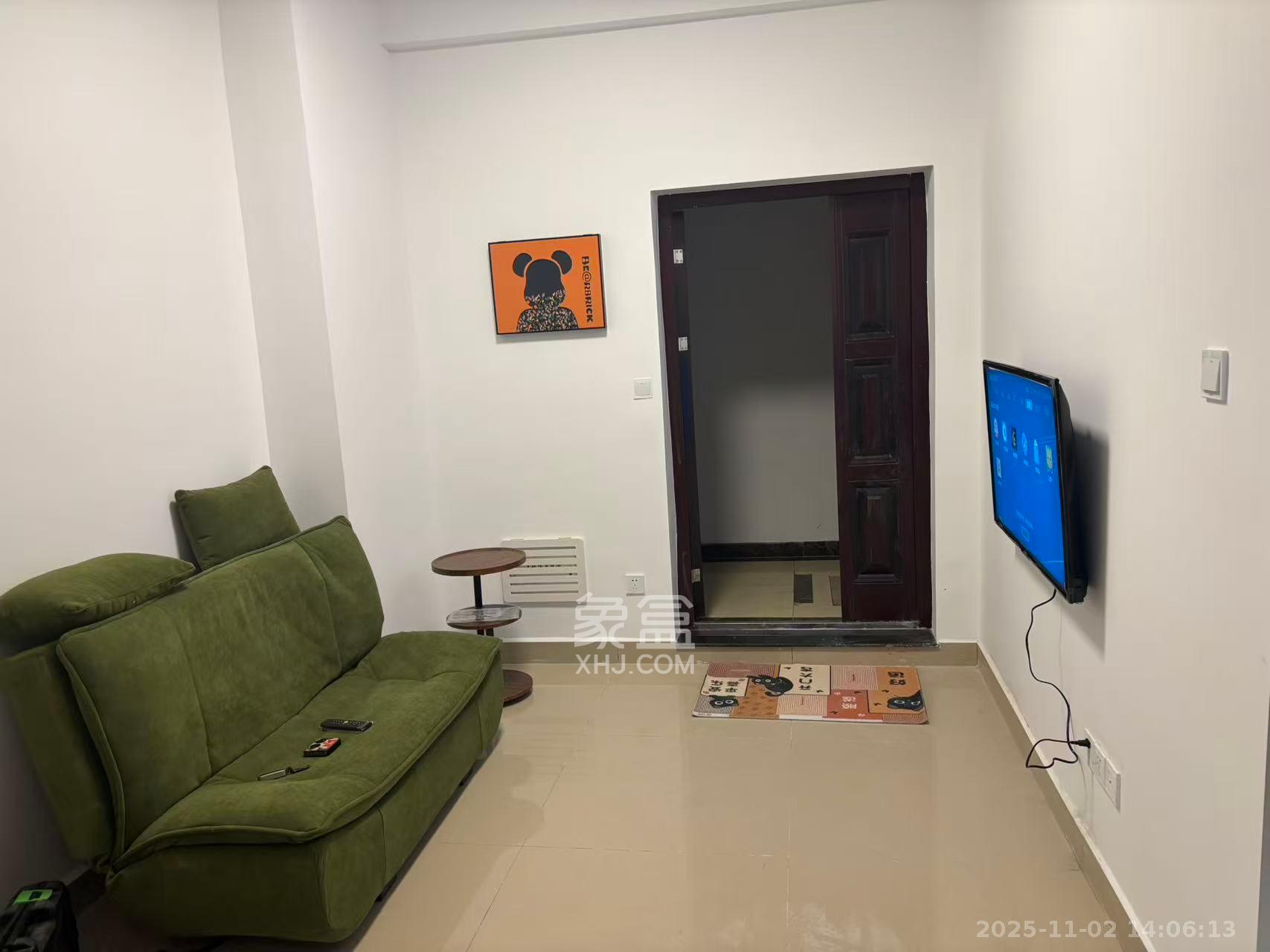 湖湾世景 1室1厅1卫 1500.0元/月 湖湾世景 1室1厅1卫 1500.0元/月室内图