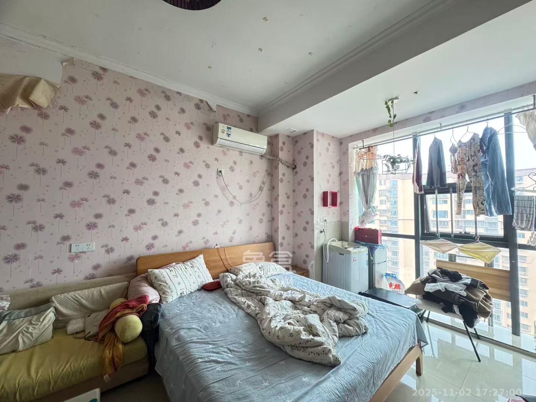 佳兴国际汇  1室1厅1卫    1600.0元/月室内图