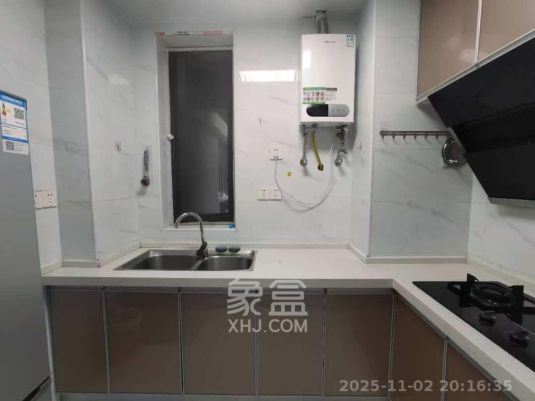 保利天禧D区  3室2厅1卫    2800.0元/月 保利天禧D区  3室2厅1卫    2800.0元/月室内图