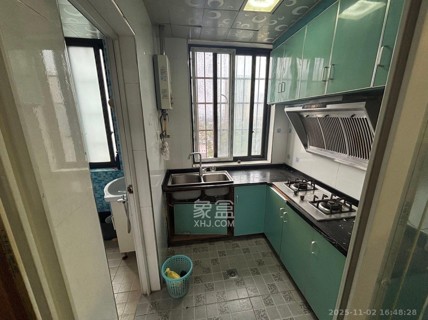 尚都花园城  3室1厅1卫    1400.0元/月室内图