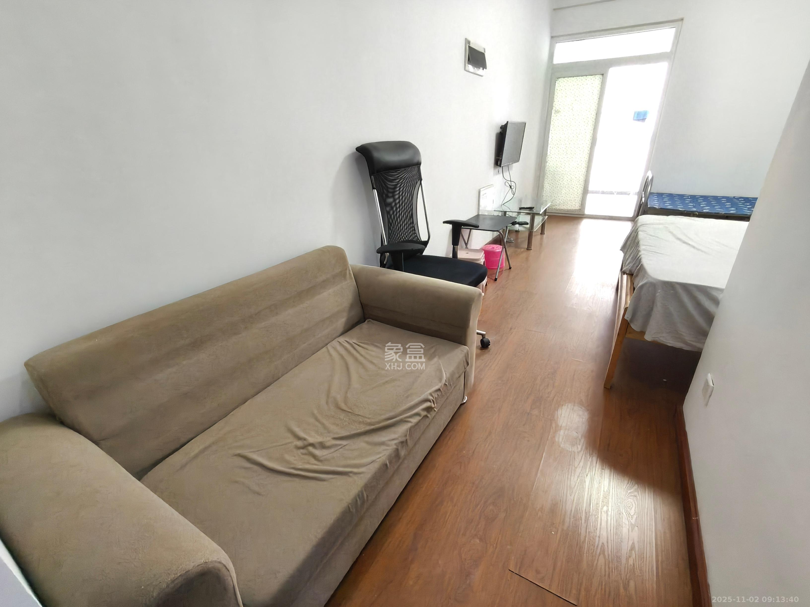 光明城市(星辰青年城)  1室1厅1卫    800.0元/月 光明城市(星辰青年城)  1室1厅1卫    800.0元/月室内图