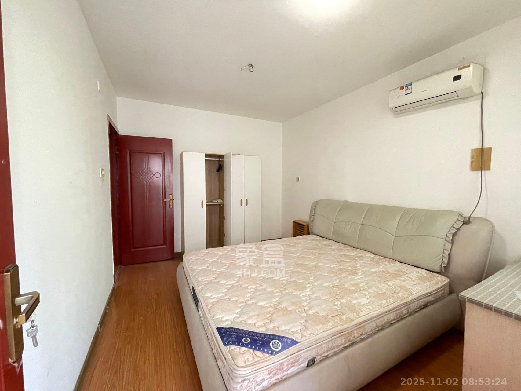 德政园  2室1厅1卫    1500.0元/月室内图