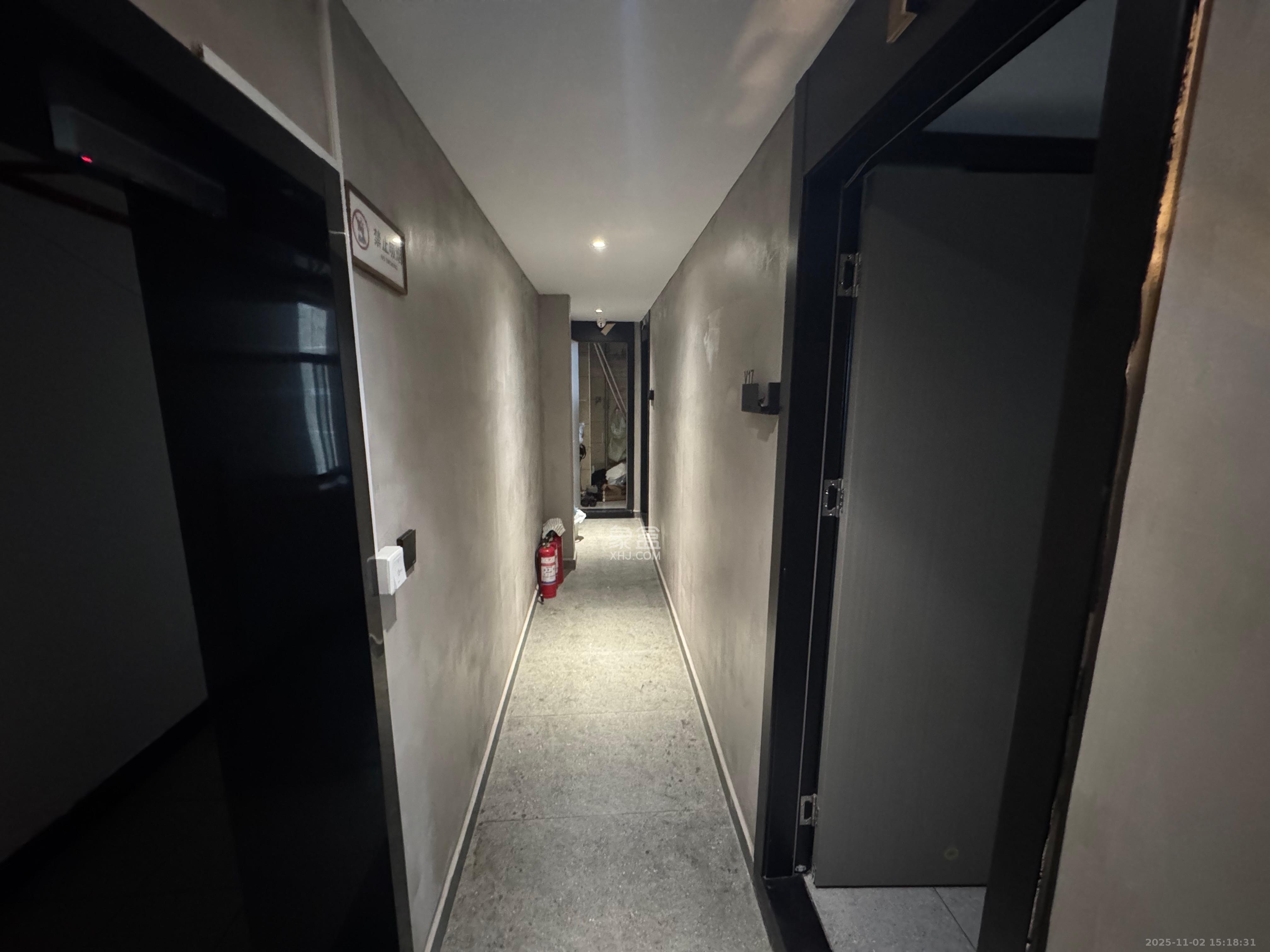 王府井公寓（福源公寓）  1室1厅1卫    3500.0元/月室内图