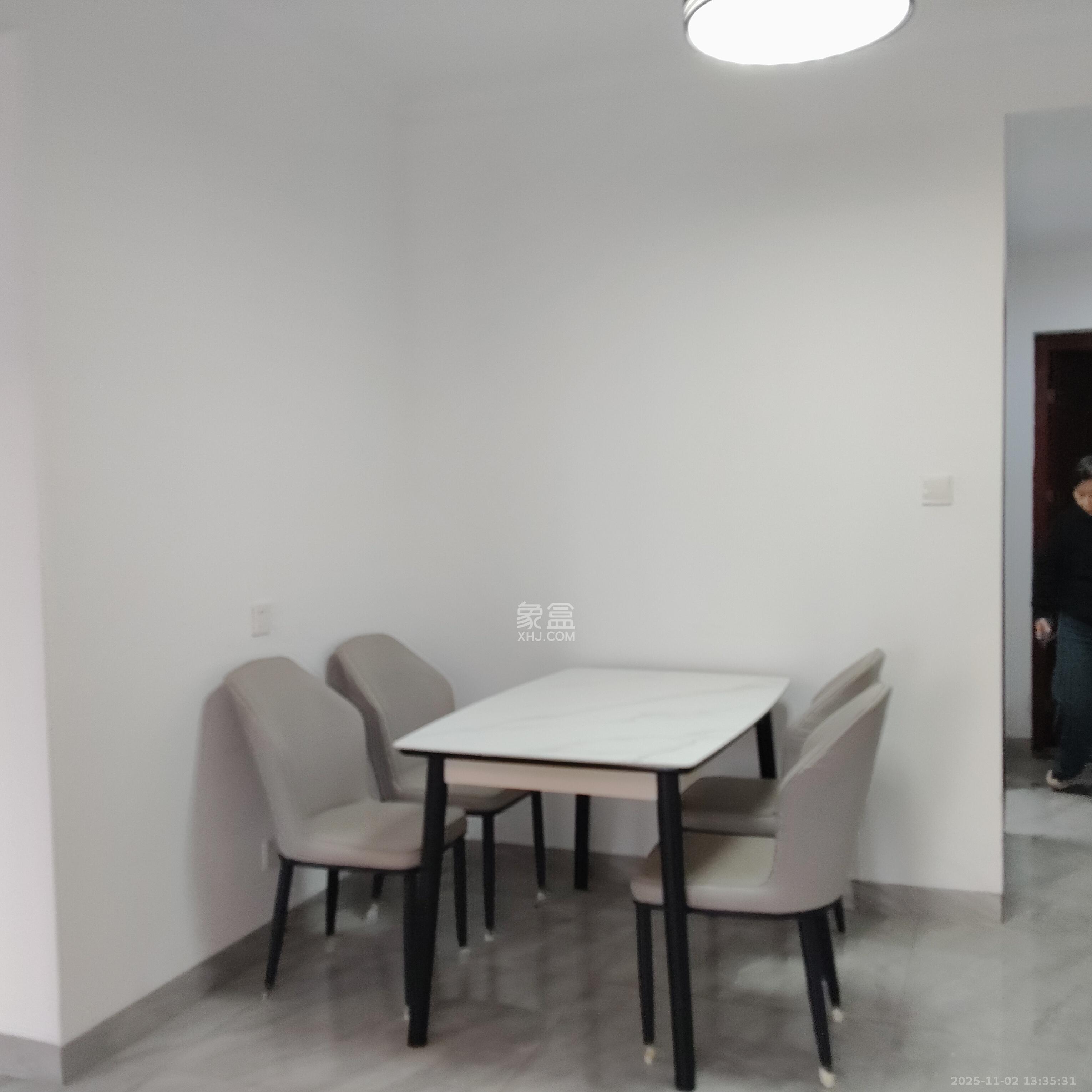 真人桥家园一期  2室1厅1卫    1700.0元/月室内图