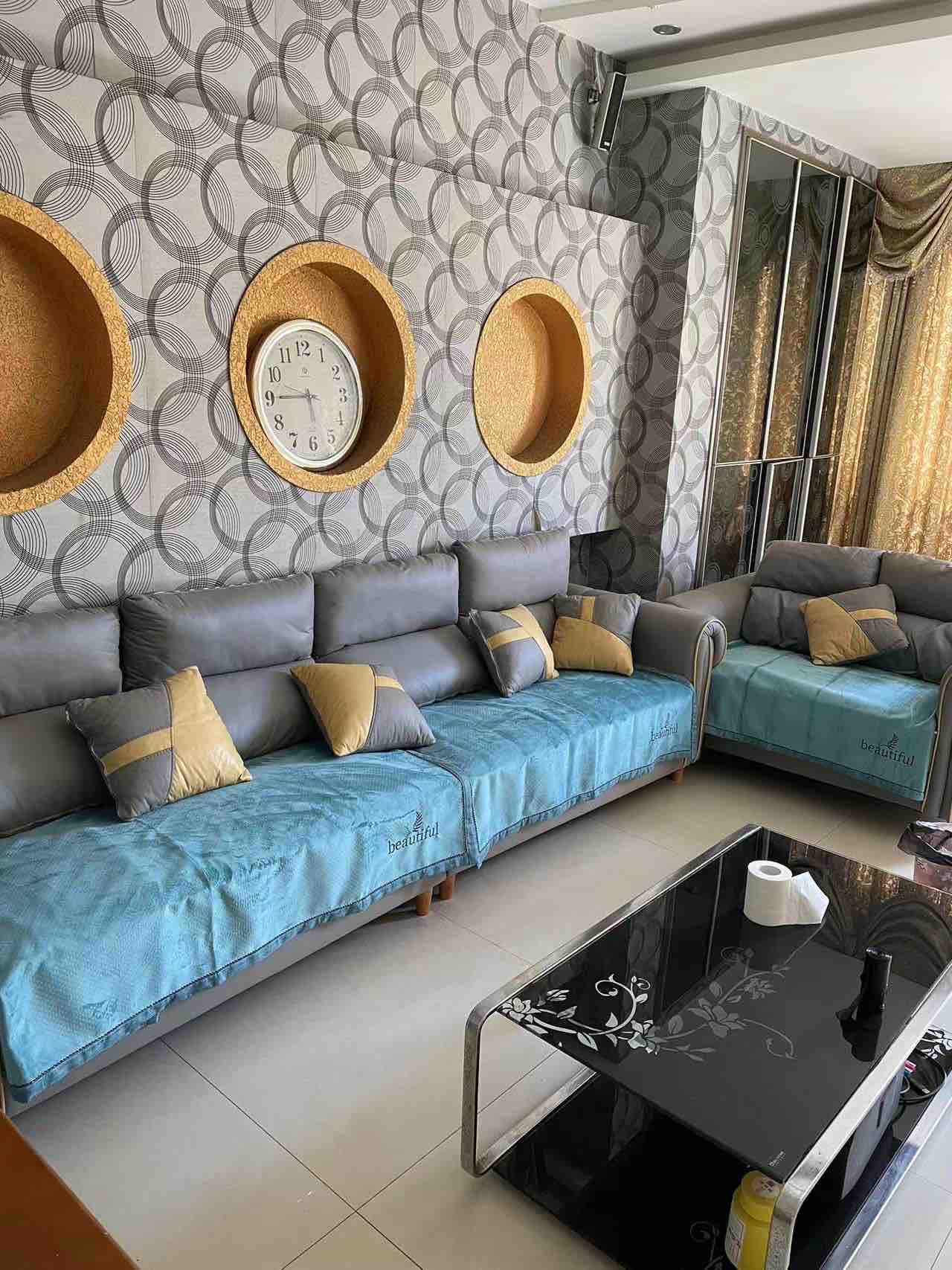 中天星城  1室2厅2卫    2000.0元/月室内图