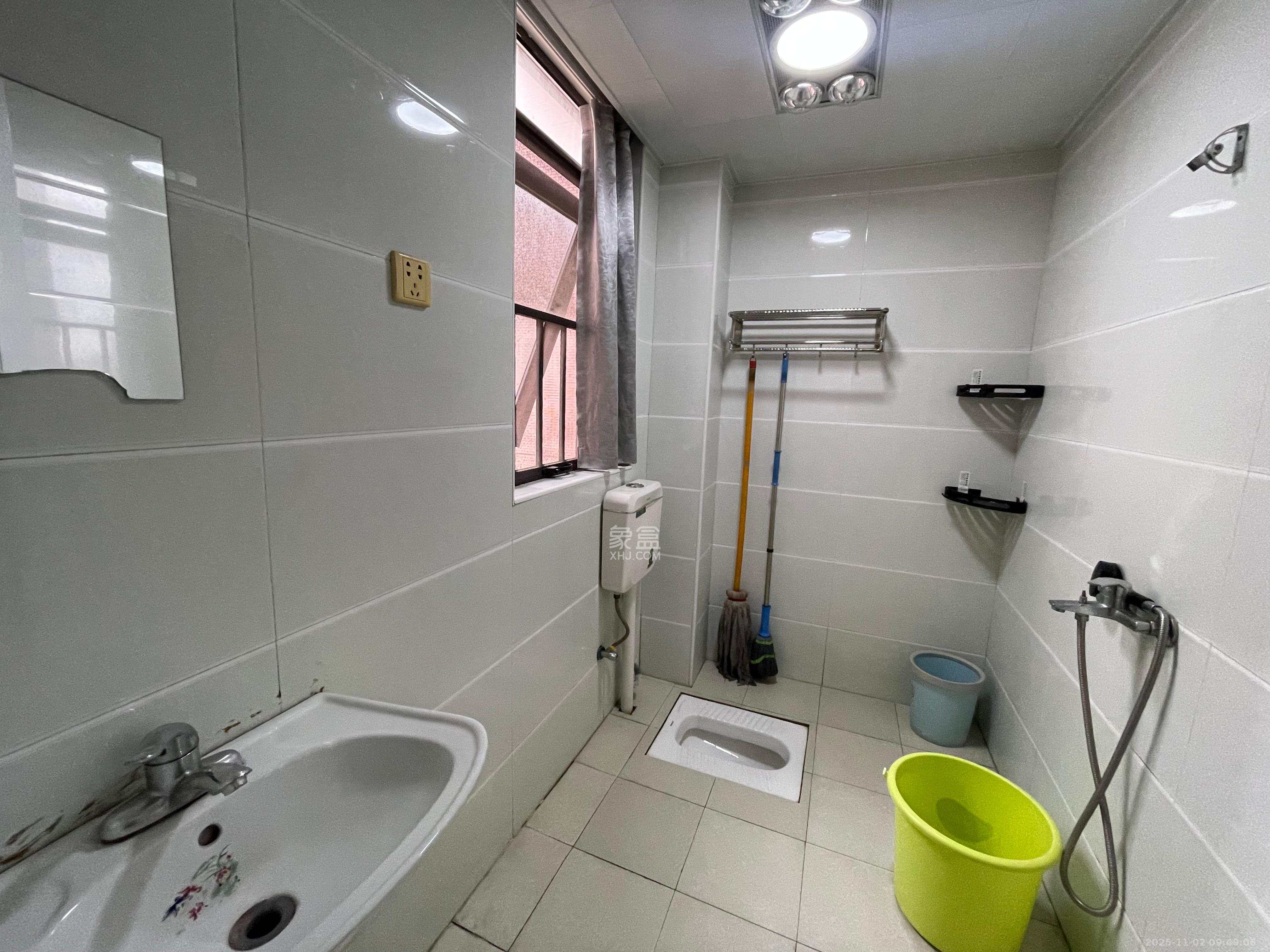 同鑫家园 2室1厅1卫 1600.0元/月 同鑫家园 2室1厅1卫 1600.0元/月室内图