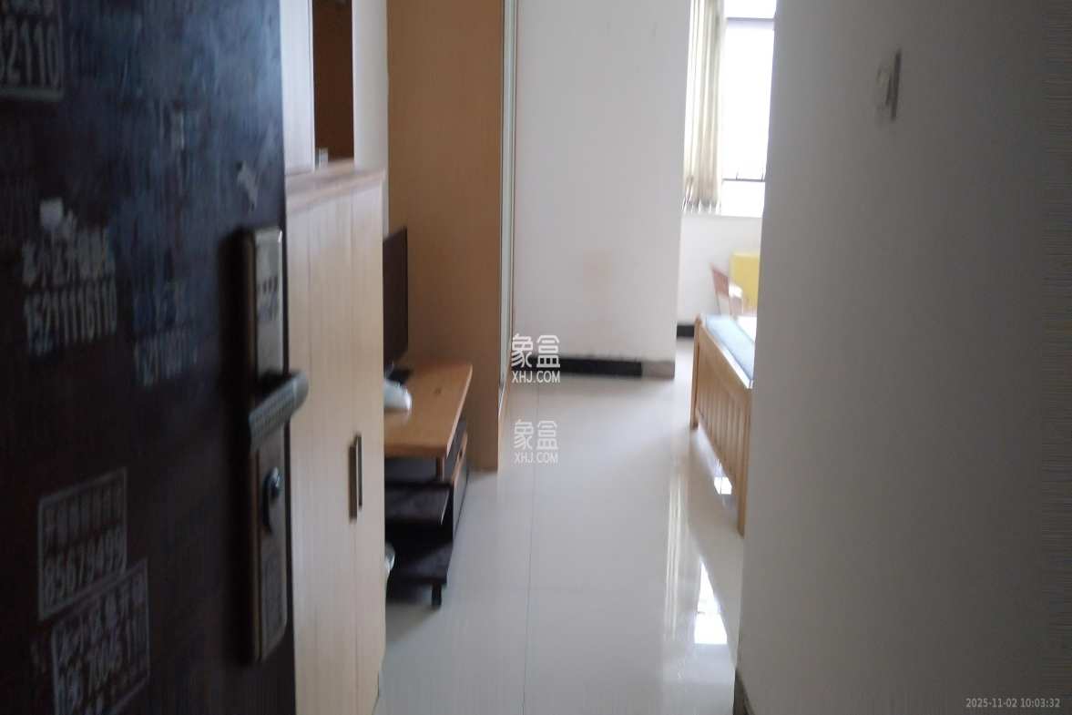 香颂国际 1室0厅0卫 1200.0元/月 香颂国际 1室0厅0卫 1200.0元/月室内图