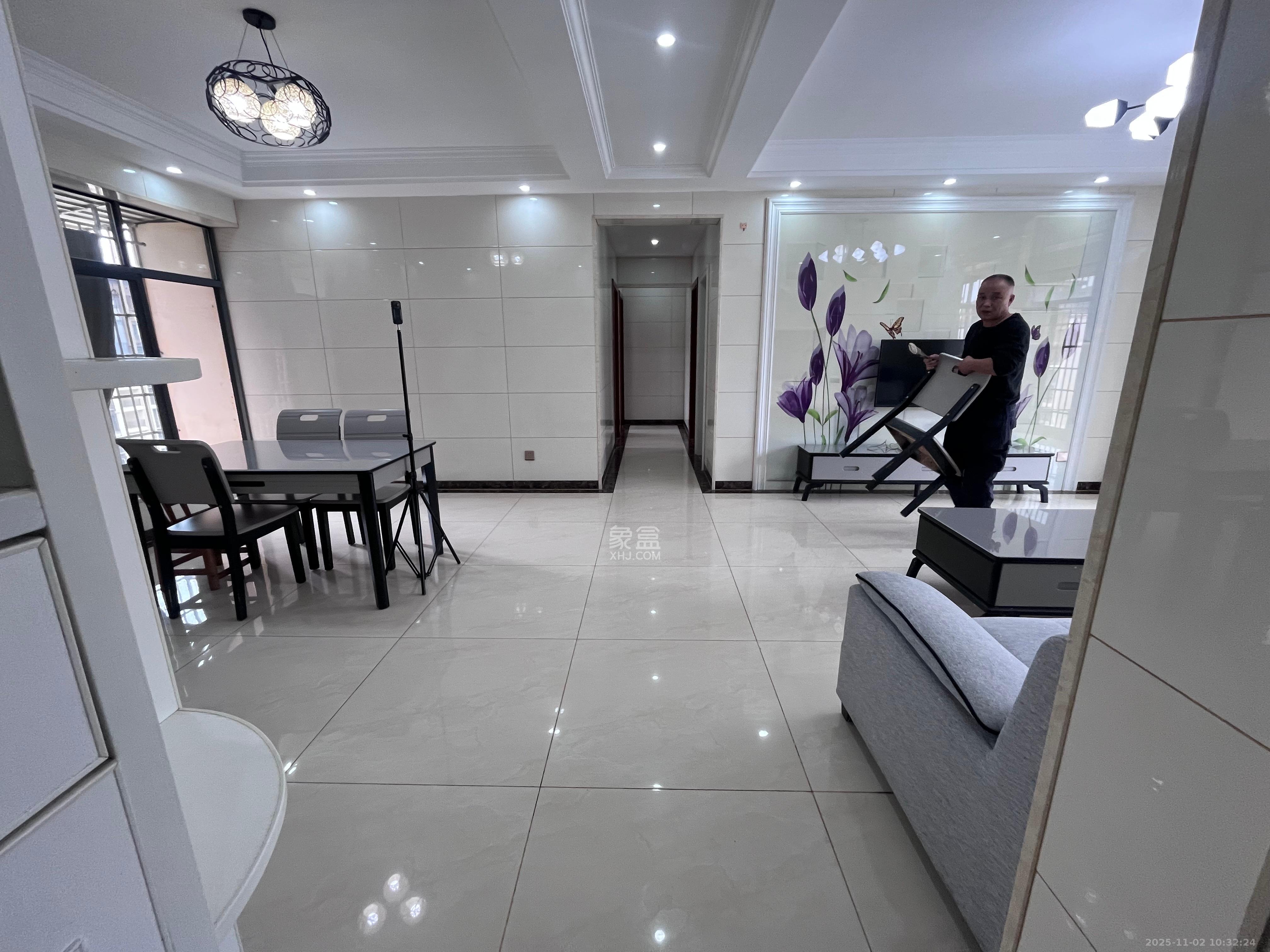 桥头家苑一期  1室0厅0卫    2200.0元/月室内图