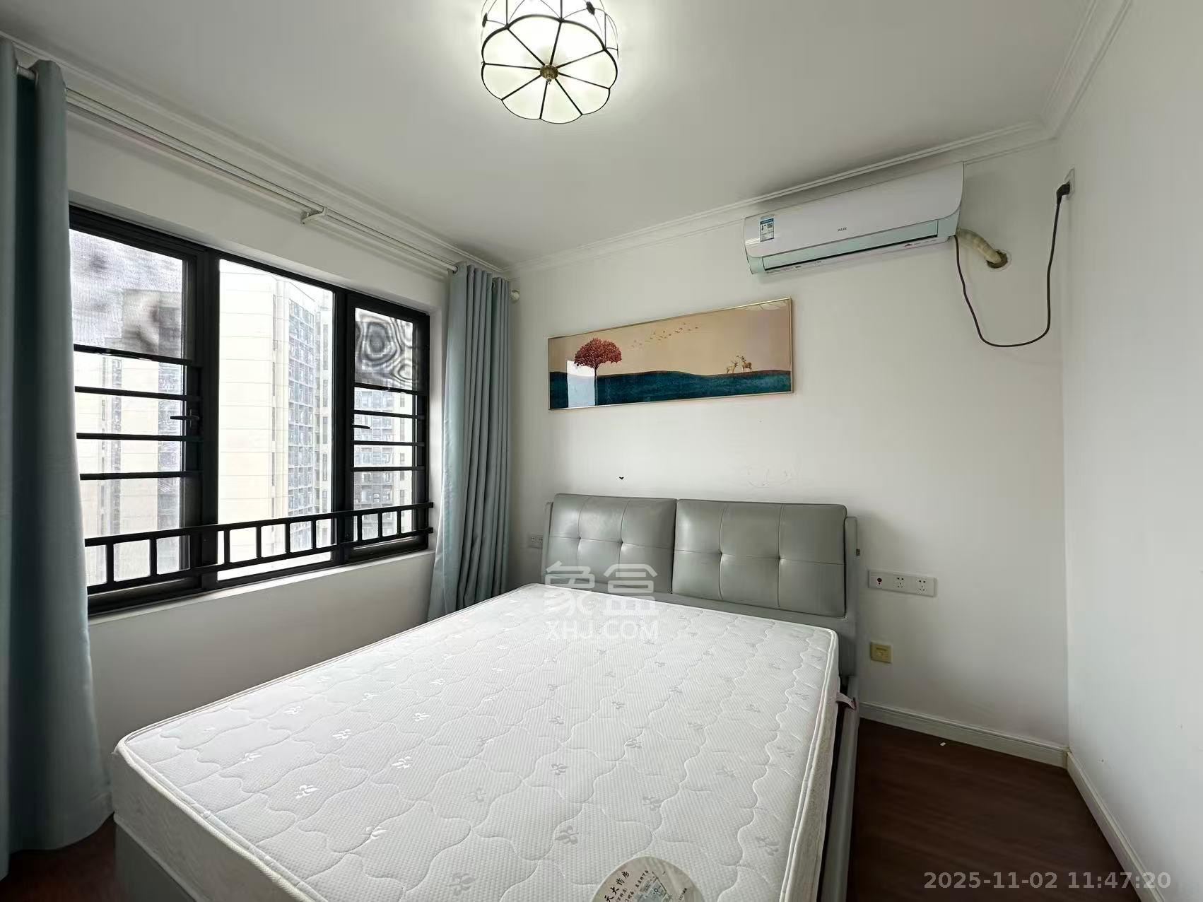 万科魅力之城观澜里  2室2厅2卫    2500.0元/月室内图