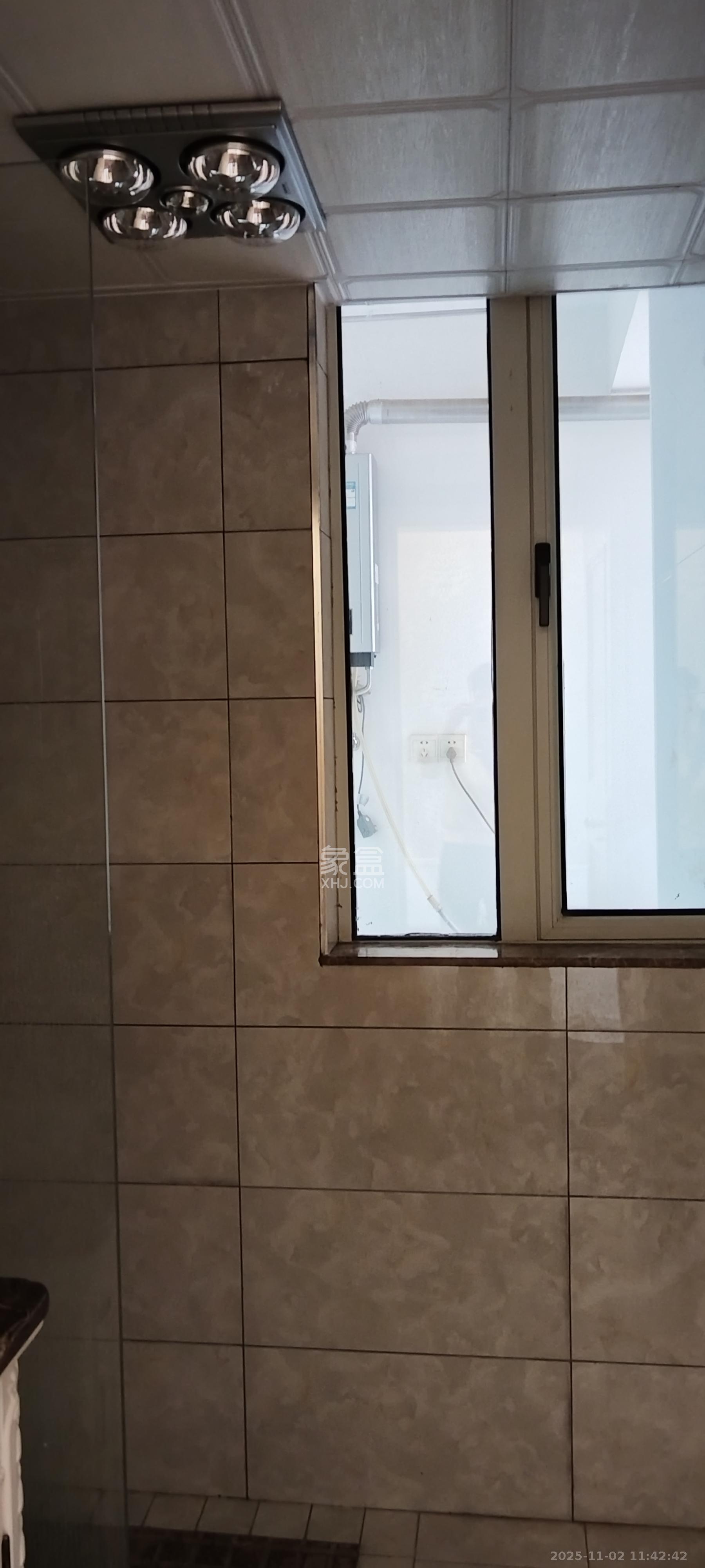 五矿万境水岸一期（万境水岸嘉苑）  1室2厅1卫    2300.0元/月室内图