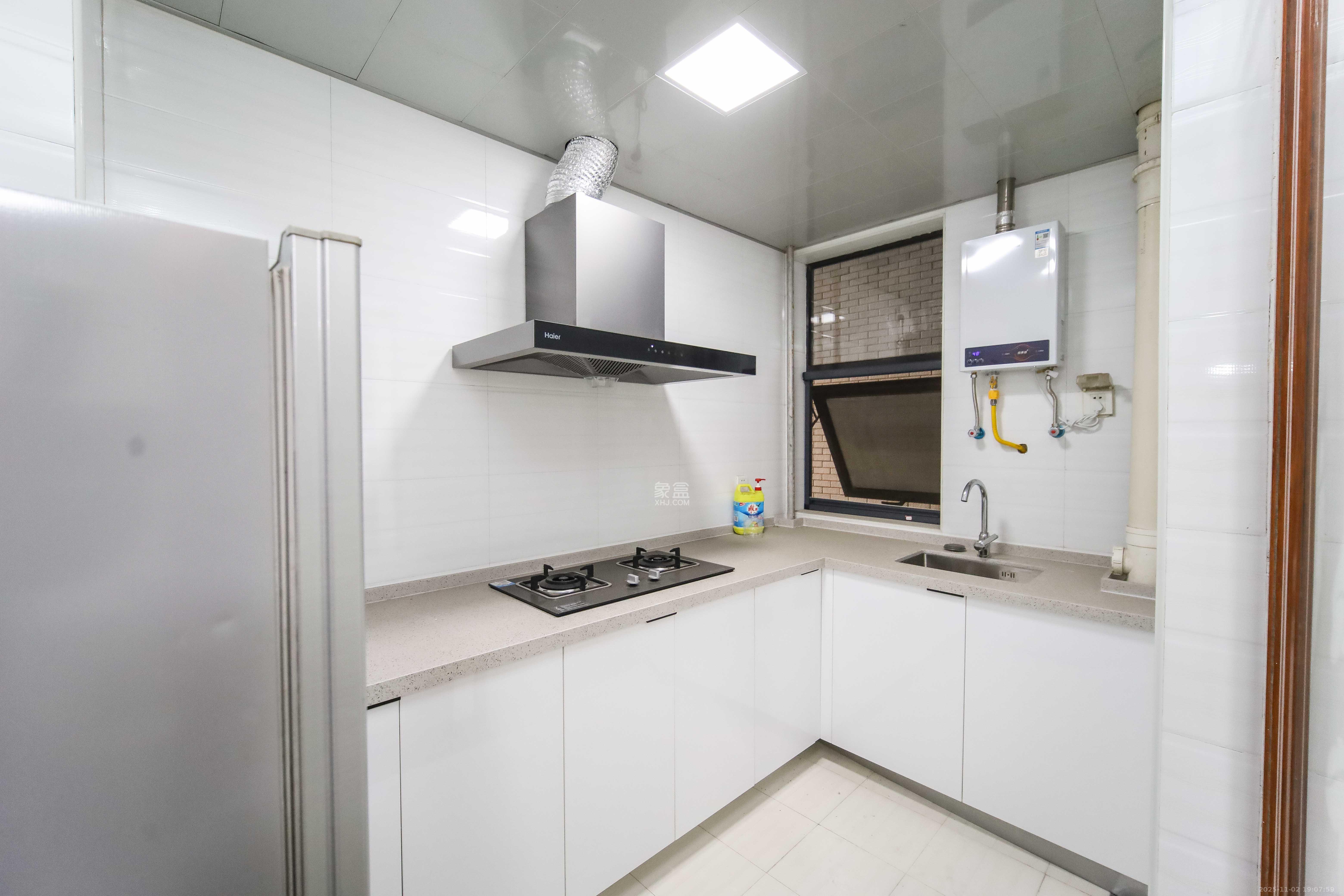 上东辛顿公寓  2室2厅1卫    61.0万厨房