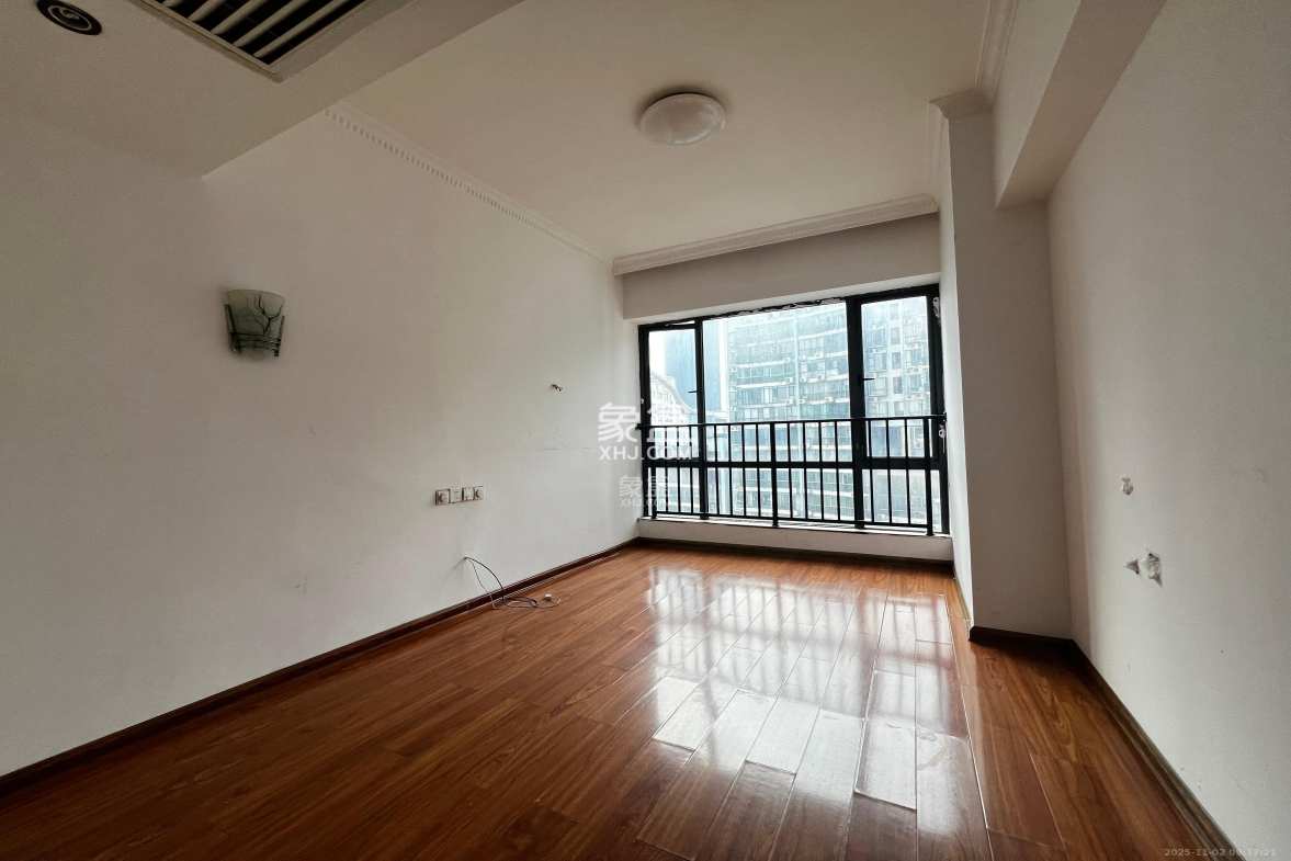 名富公寓 2室1厅1卫 2300.0元/月 名富公寓 2室1厅1卫 2300.0元/月室内图