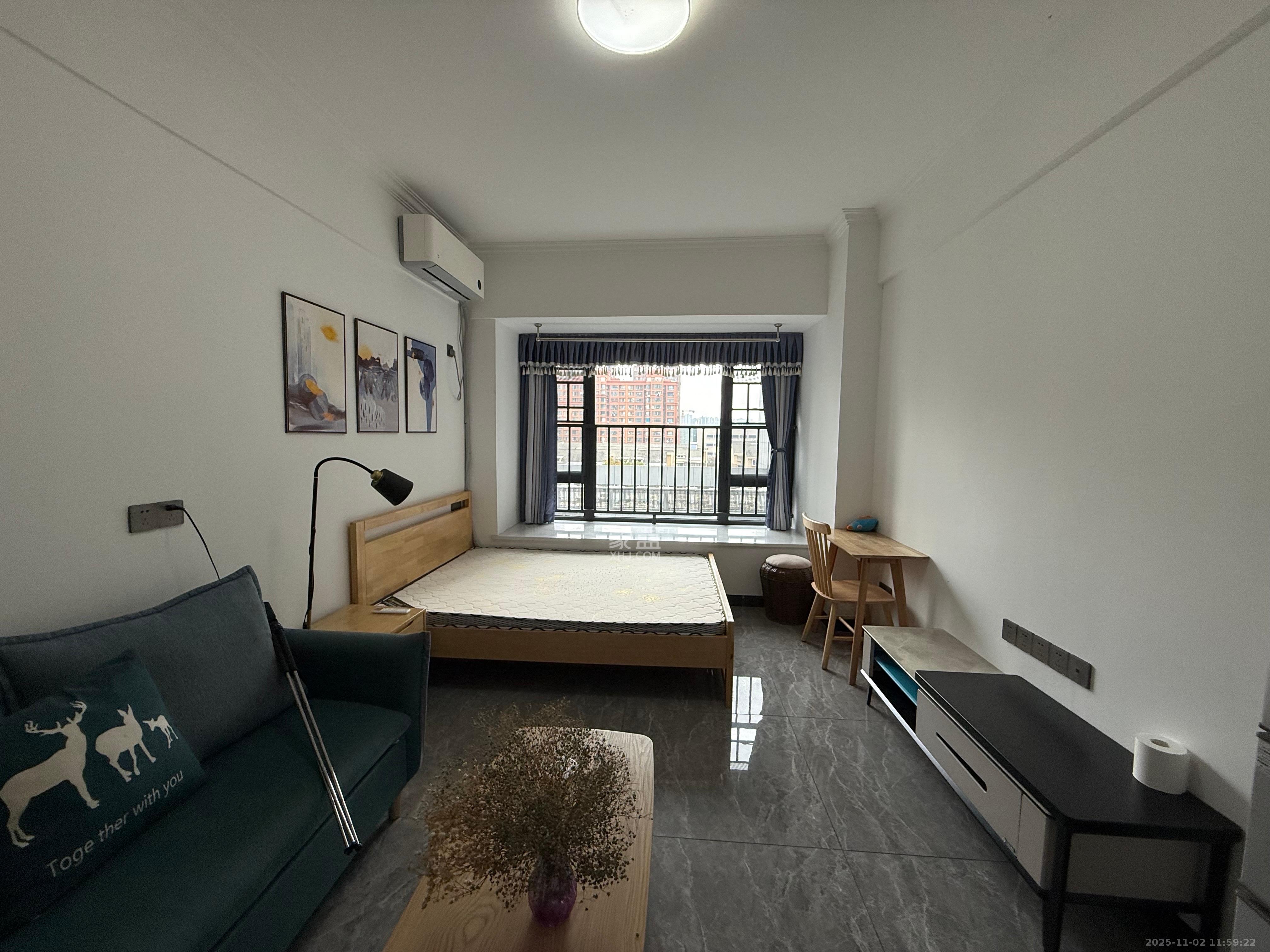 龙湖湘江星座(祺鑫星座公寓) 1室1厅1卫 1500.0元/月 龙湖湘江星座(祺鑫星座公寓) 1室1厅1卫 1500.0元/月室内图