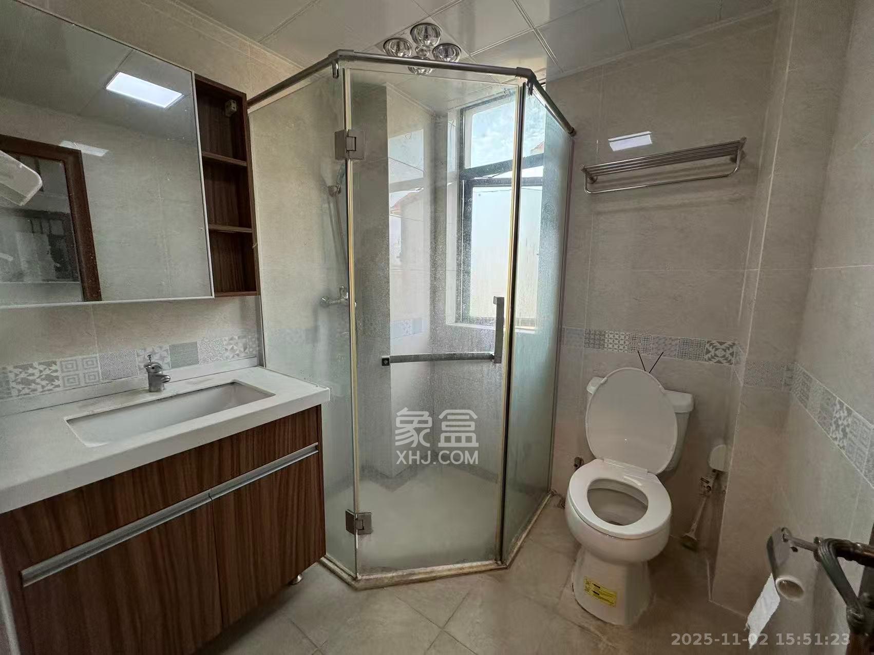 江山帝景哈佛 3室2厅2卫 2100.0元/月 江山帝景哈佛 3室2厅2卫 2100.0元/月室内图