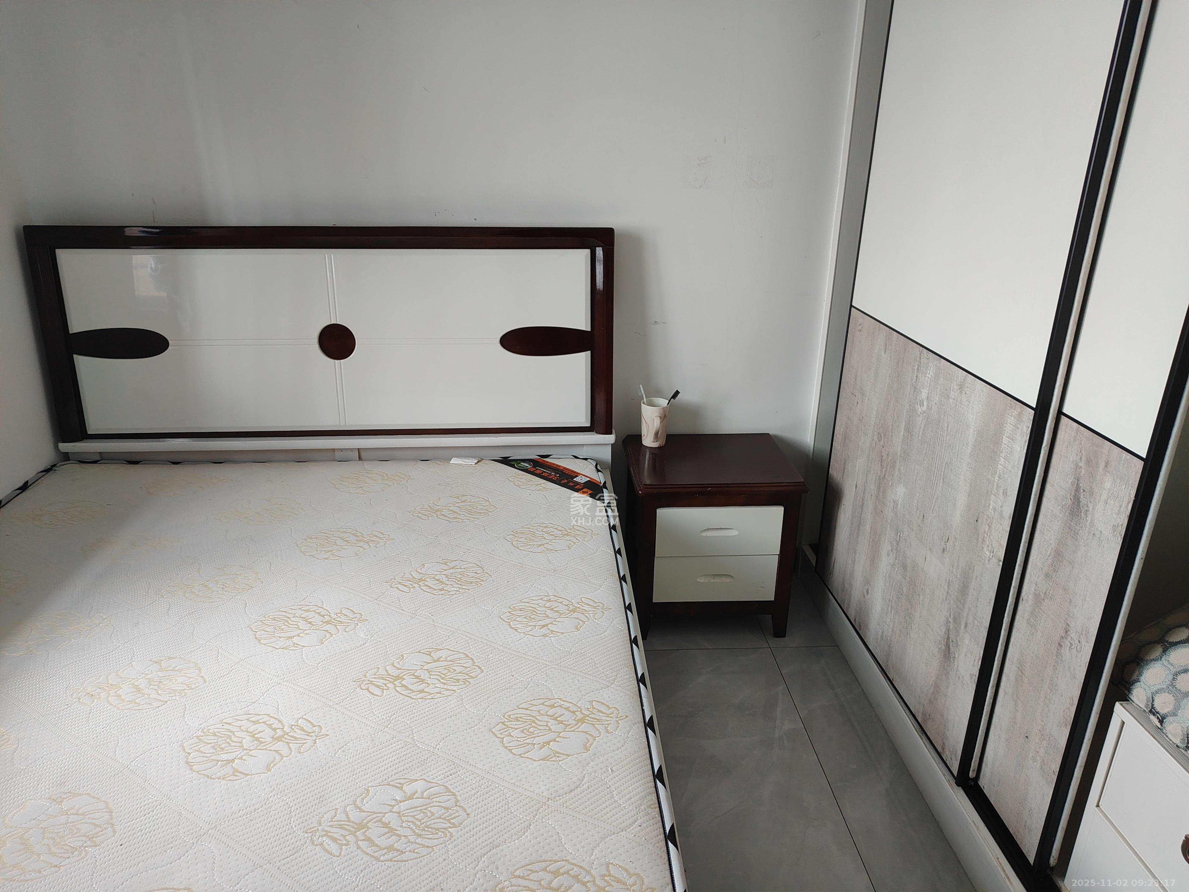 谷山庭院二期 3室2厅1卫 1900.0元/月 谷山庭院二期 3室2厅1卫 1900.0元/月室内图