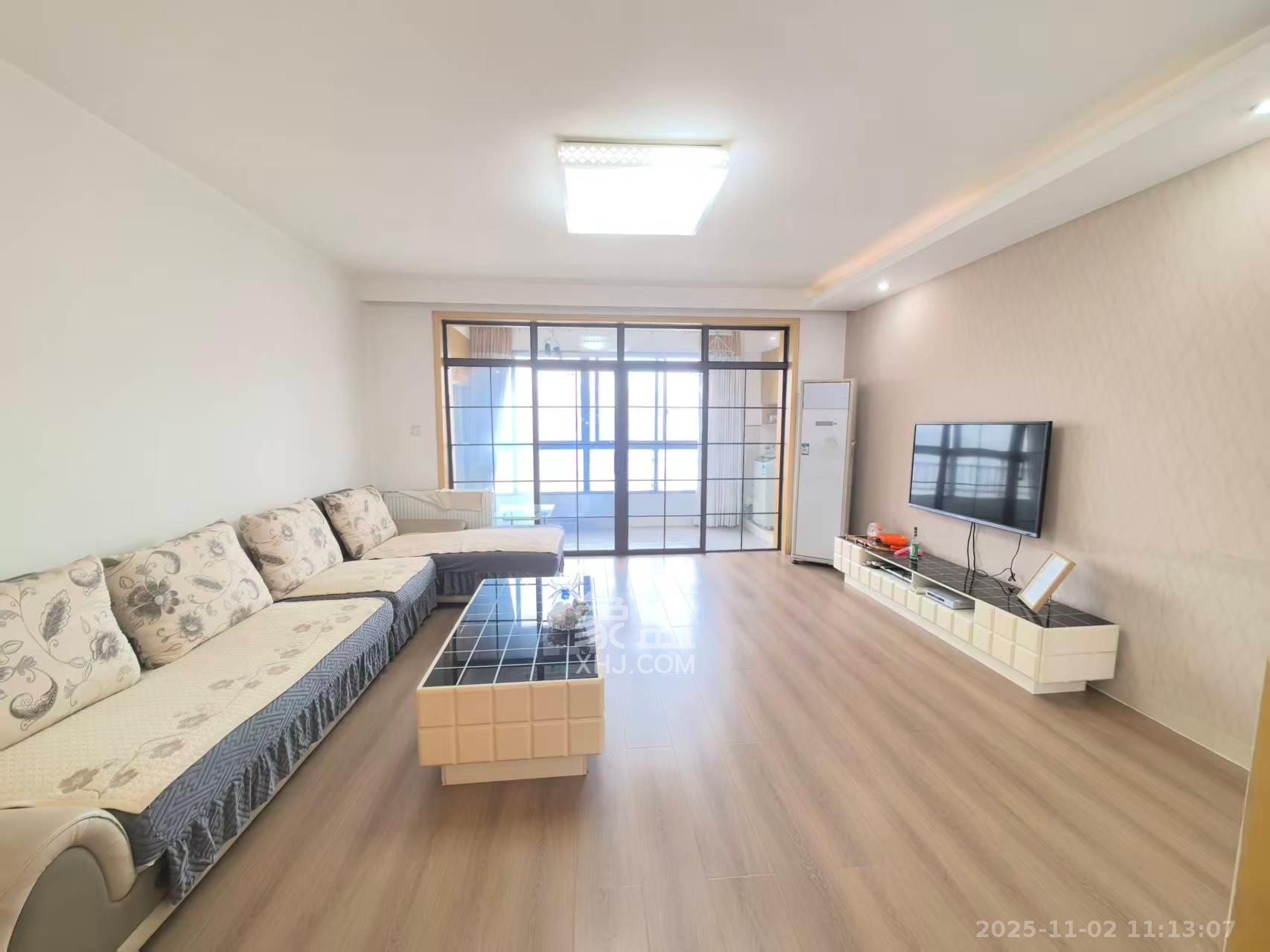 好望谷  3室2厅2卫    1800.0元/月室内图