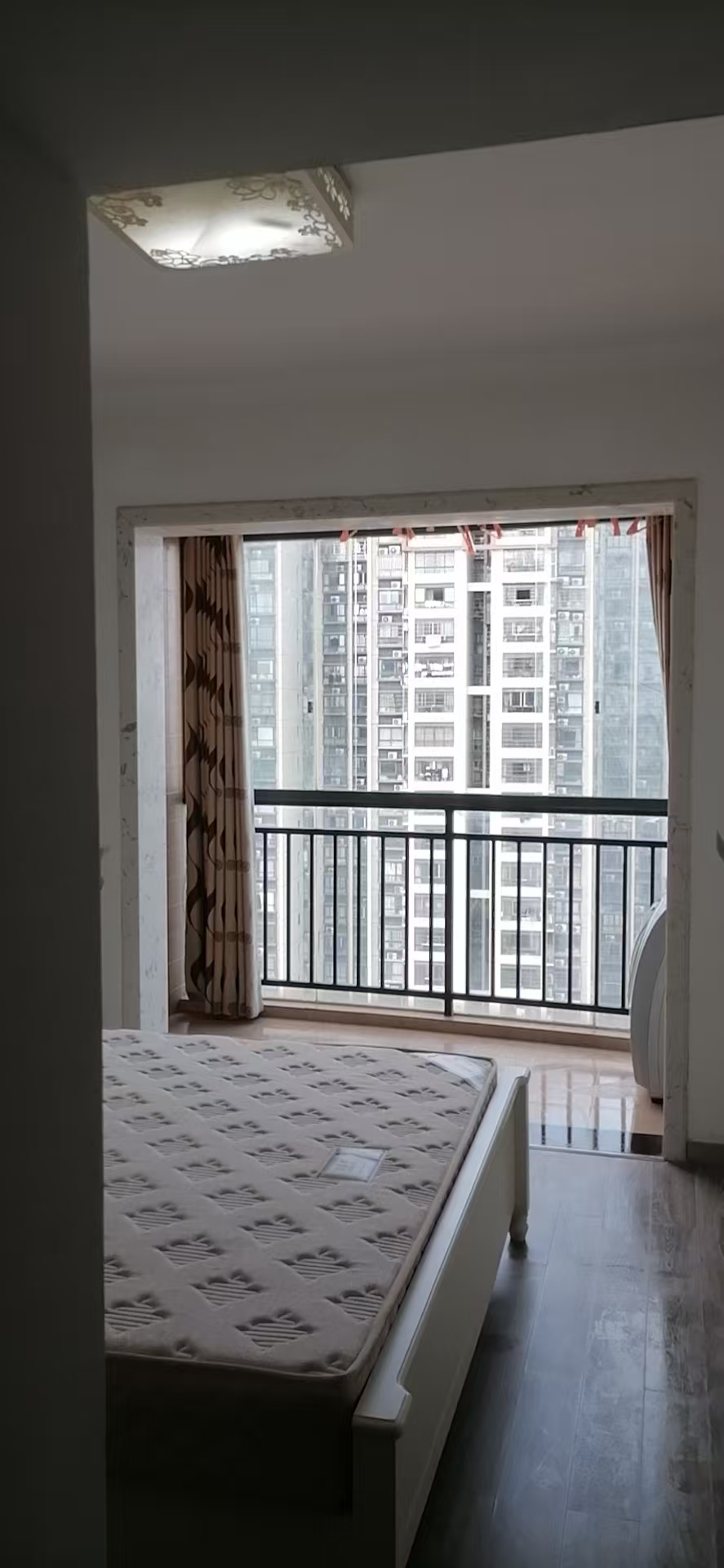 先锋银座  1室1厅1卫    1500.0元/月室内图