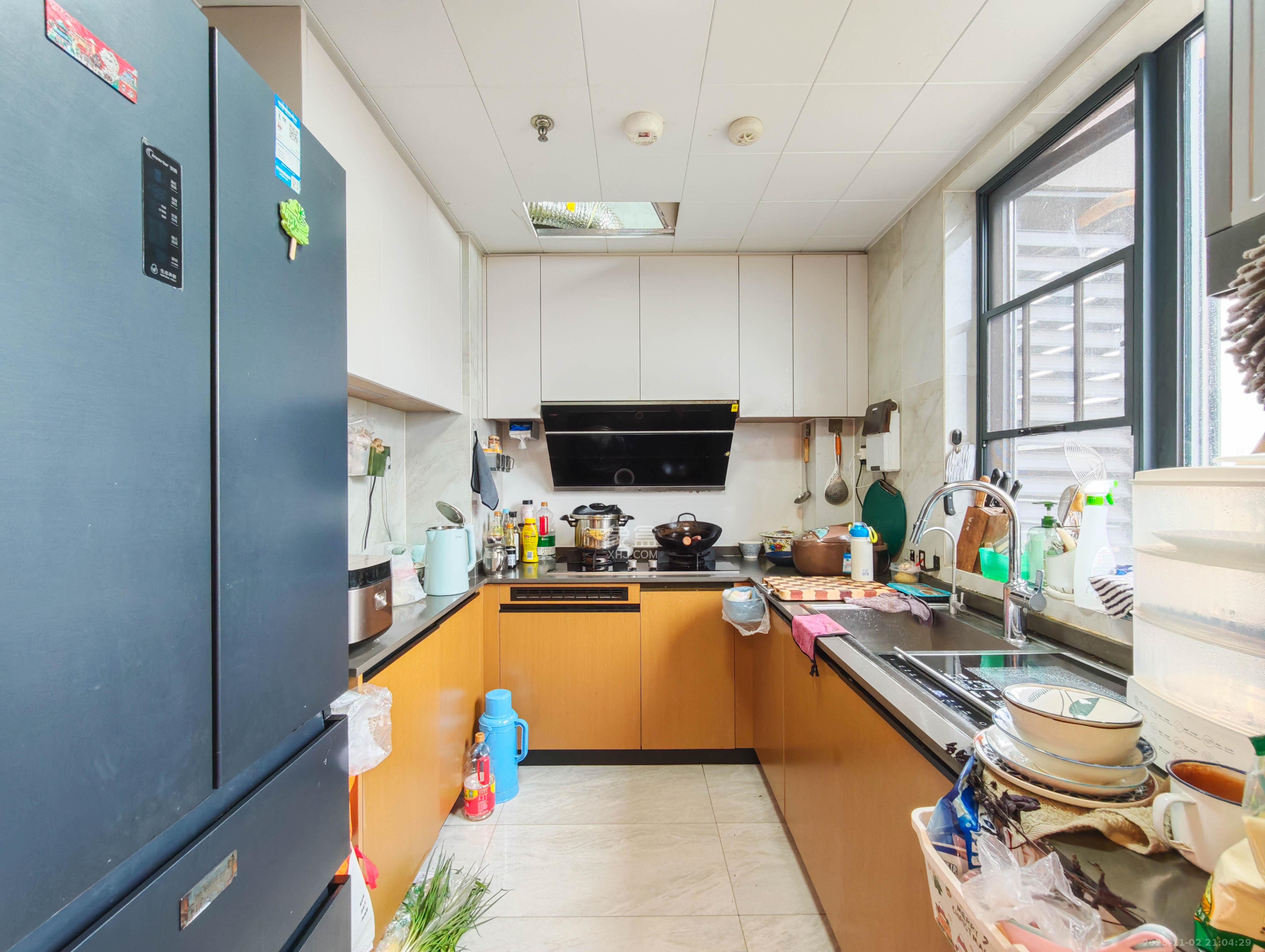 万科魅力之城天阔里 4室2厅2卫 190.0万 万科魅力之城天阔里 4室2厅2卫 190.0万其他