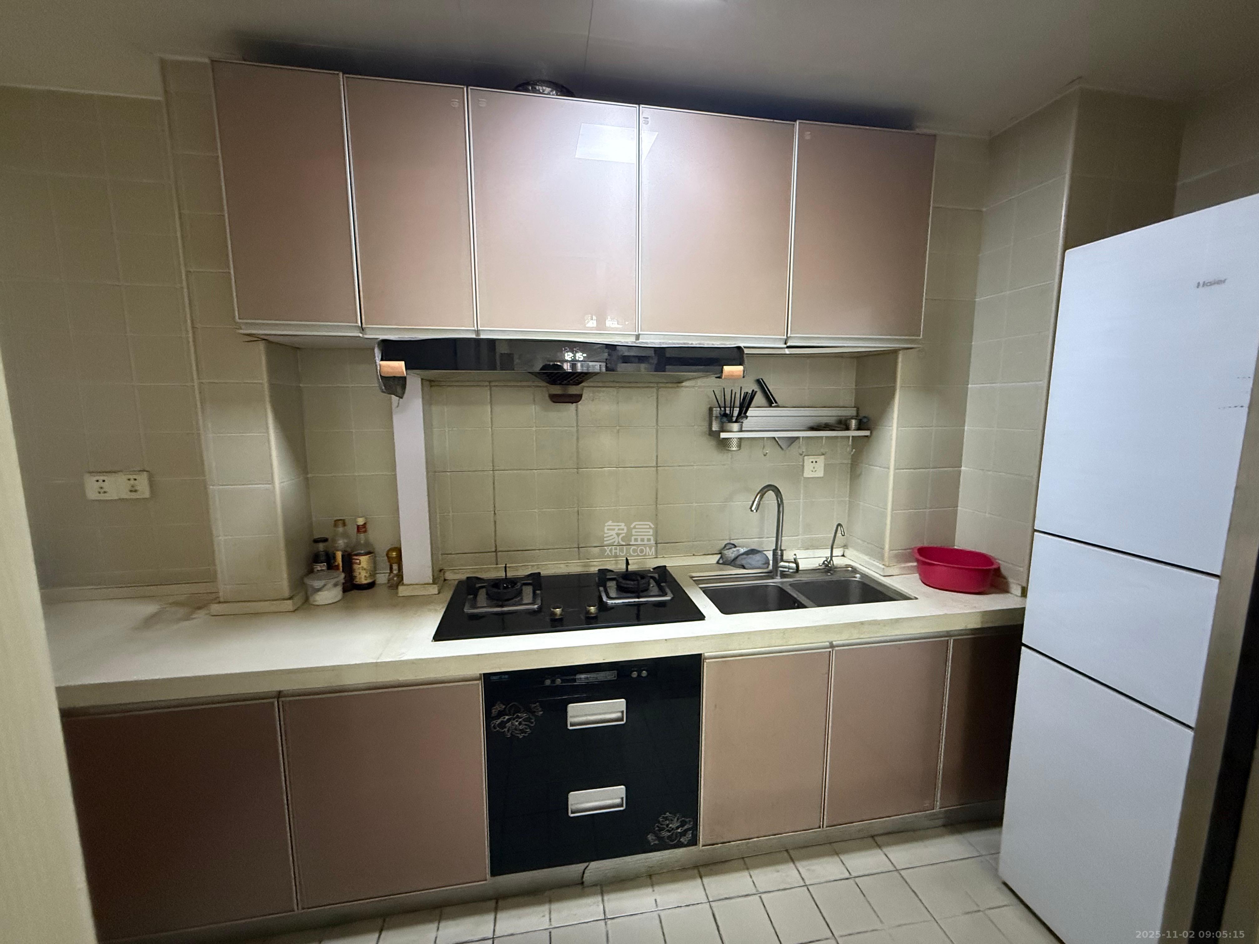 时代星城  2室2厅1卫    1550.0元/月室内图