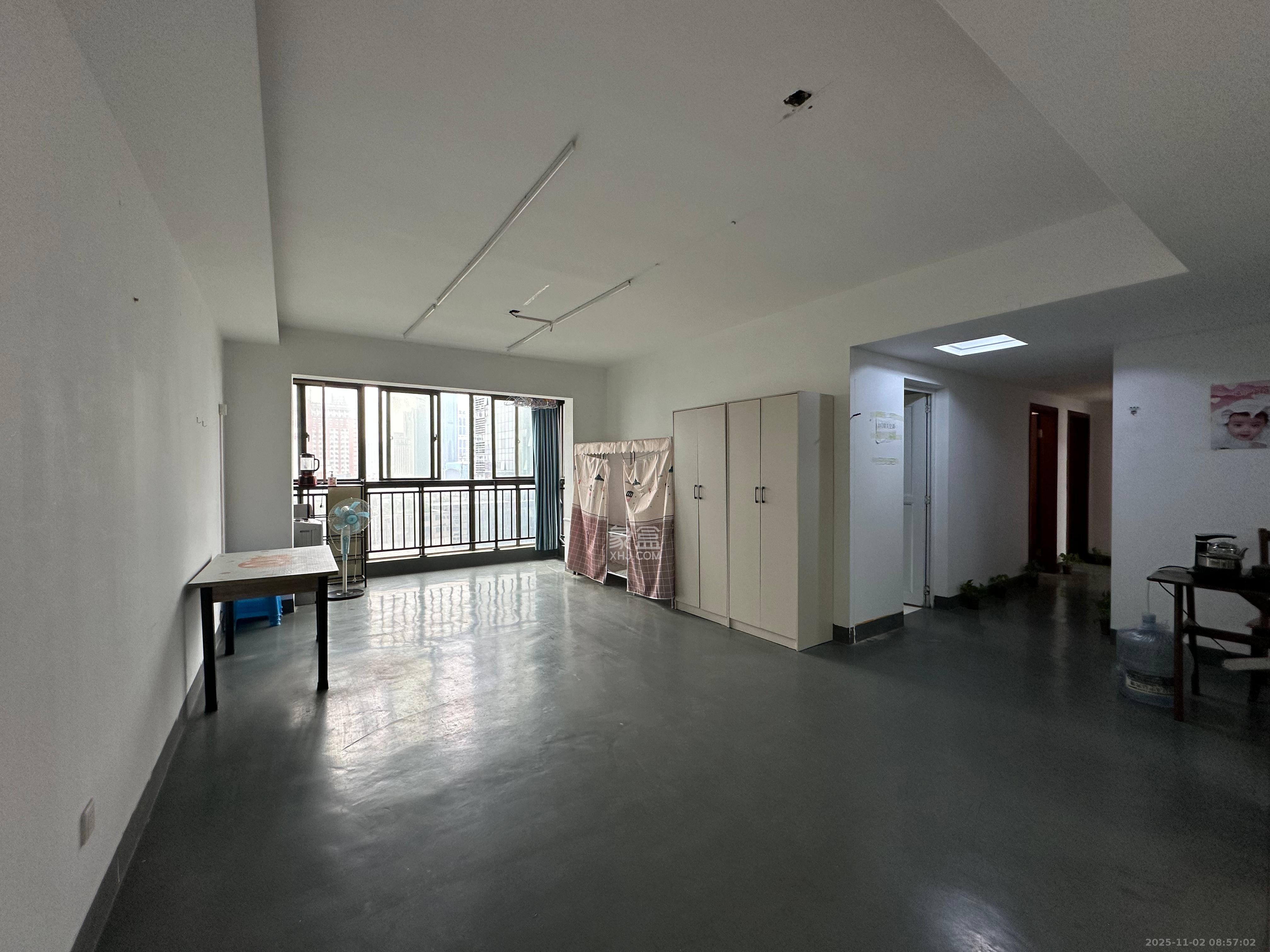 祥瑞家园  4室2厅1卫    3800.0元/月室内图