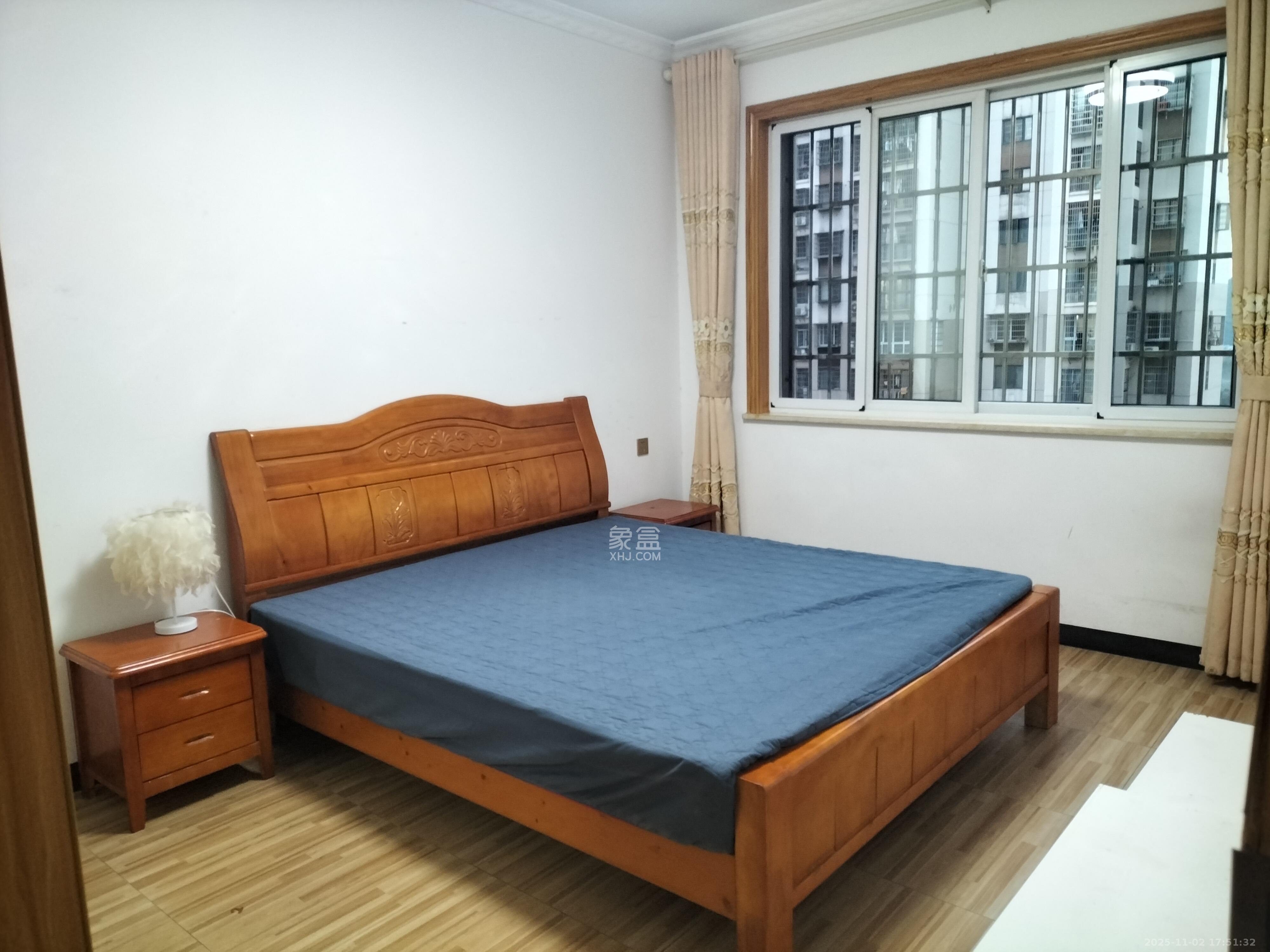 嘉顺苑  3室2厅1卫    2400.0元/月室内图