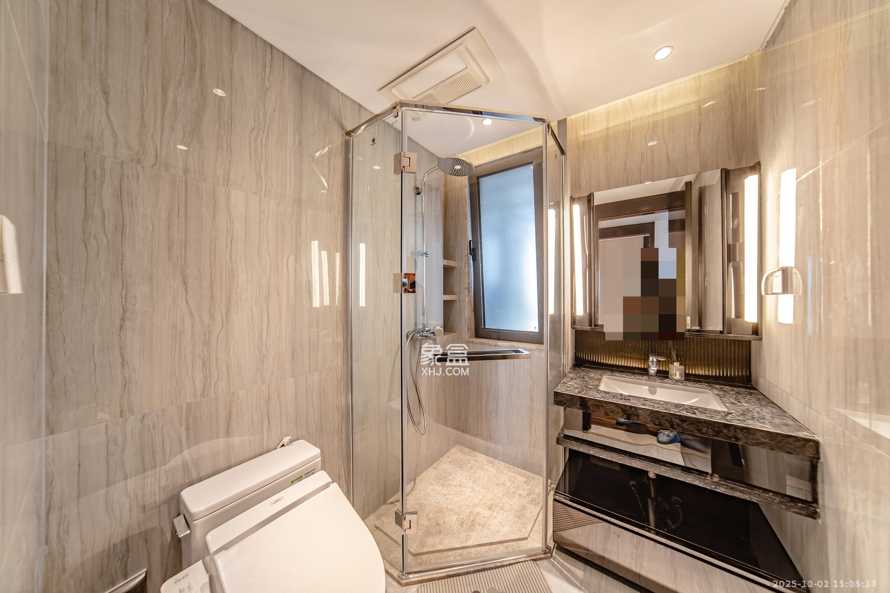 珠江颐德公馆 4室2厅3卫 8800.0元/月 珠江颐德公馆 4室2厅3卫 8800.0元/月室内图