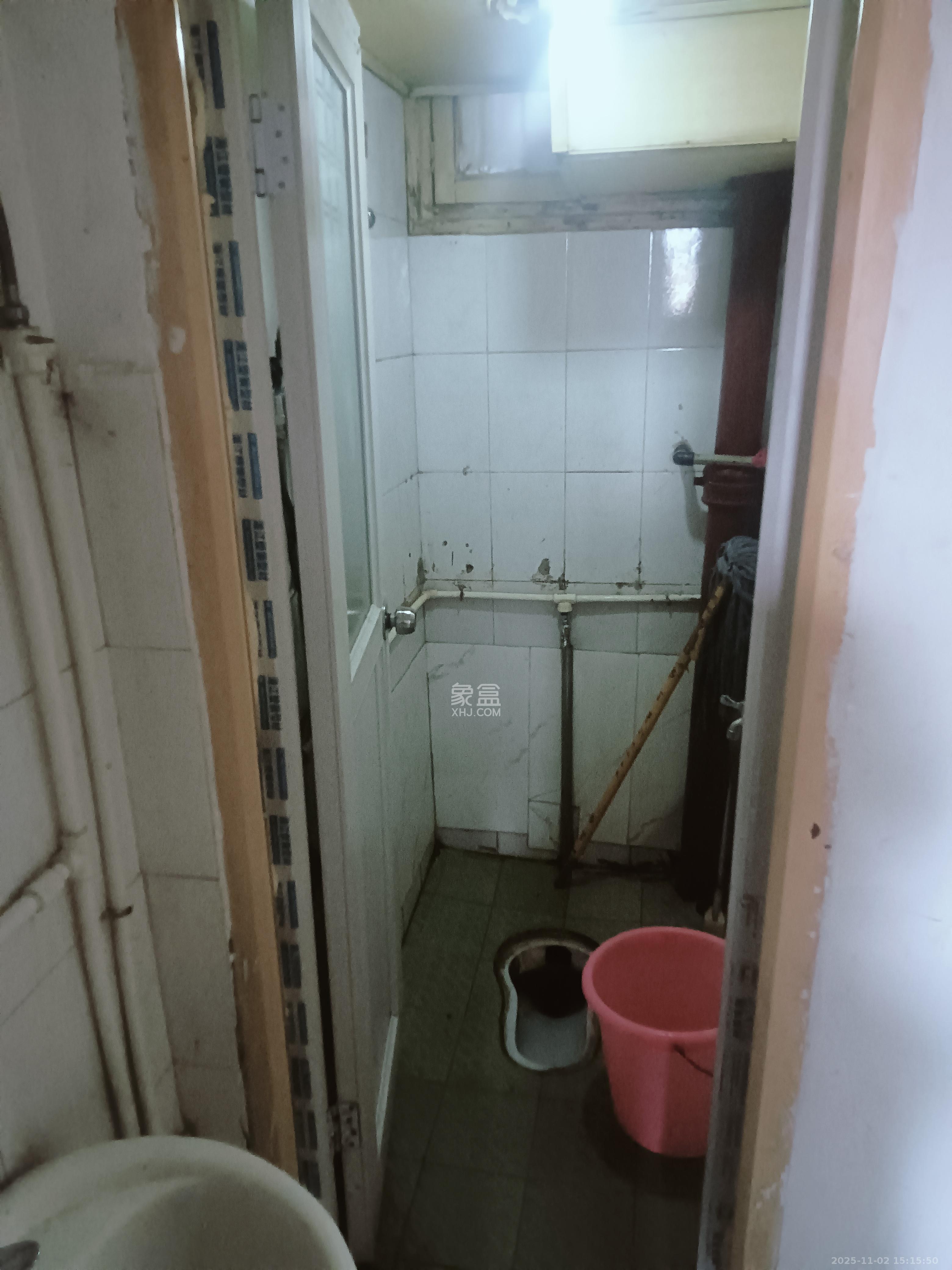 家兴公寓(洪家井) 3室1厅1卫 2300.0元/月 家兴公寓(洪家井) 3室1厅1卫 2300.0元/月室内图