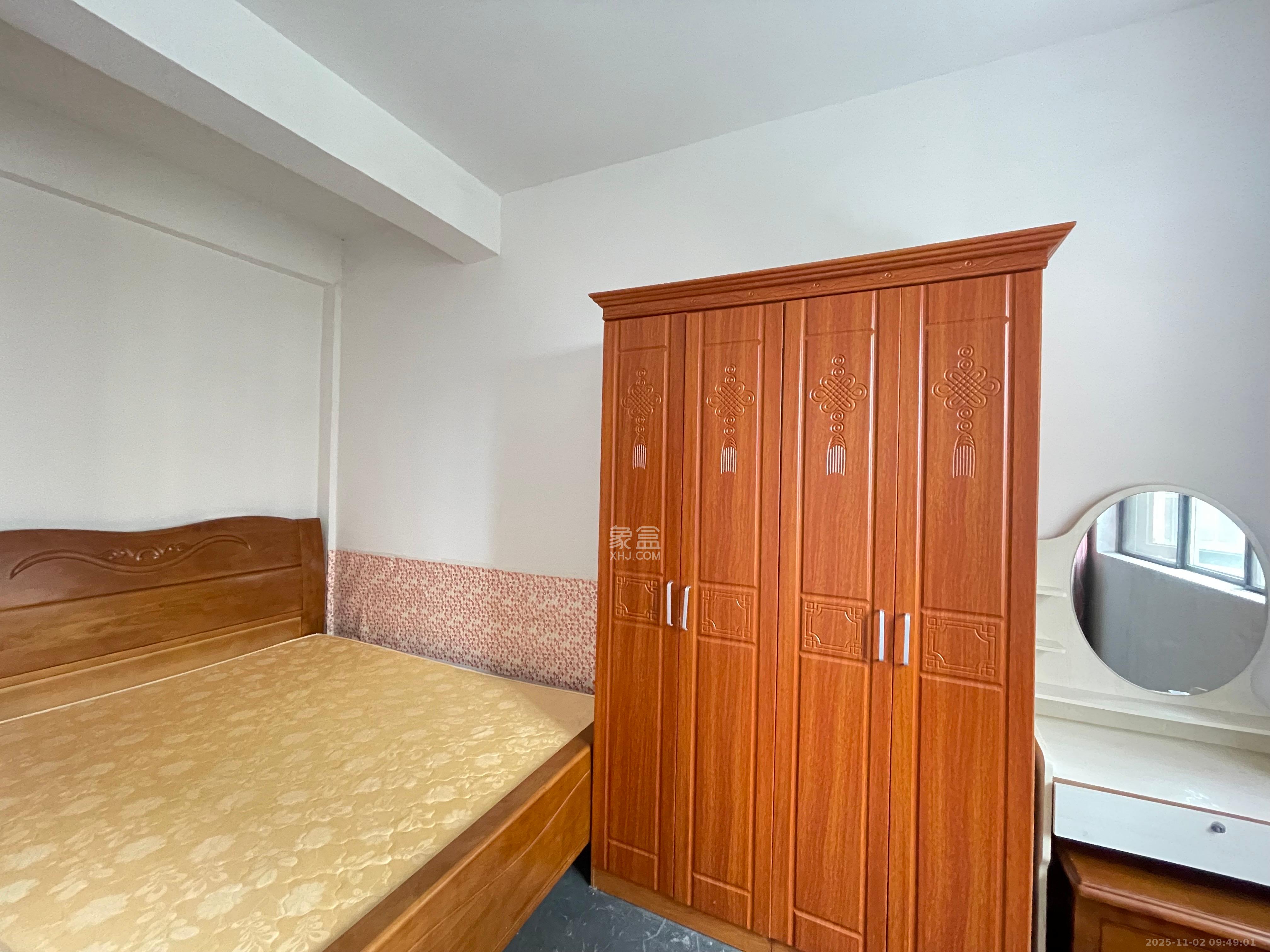 同鑫家园  2室1厅1卫    1600.0元/月室内图