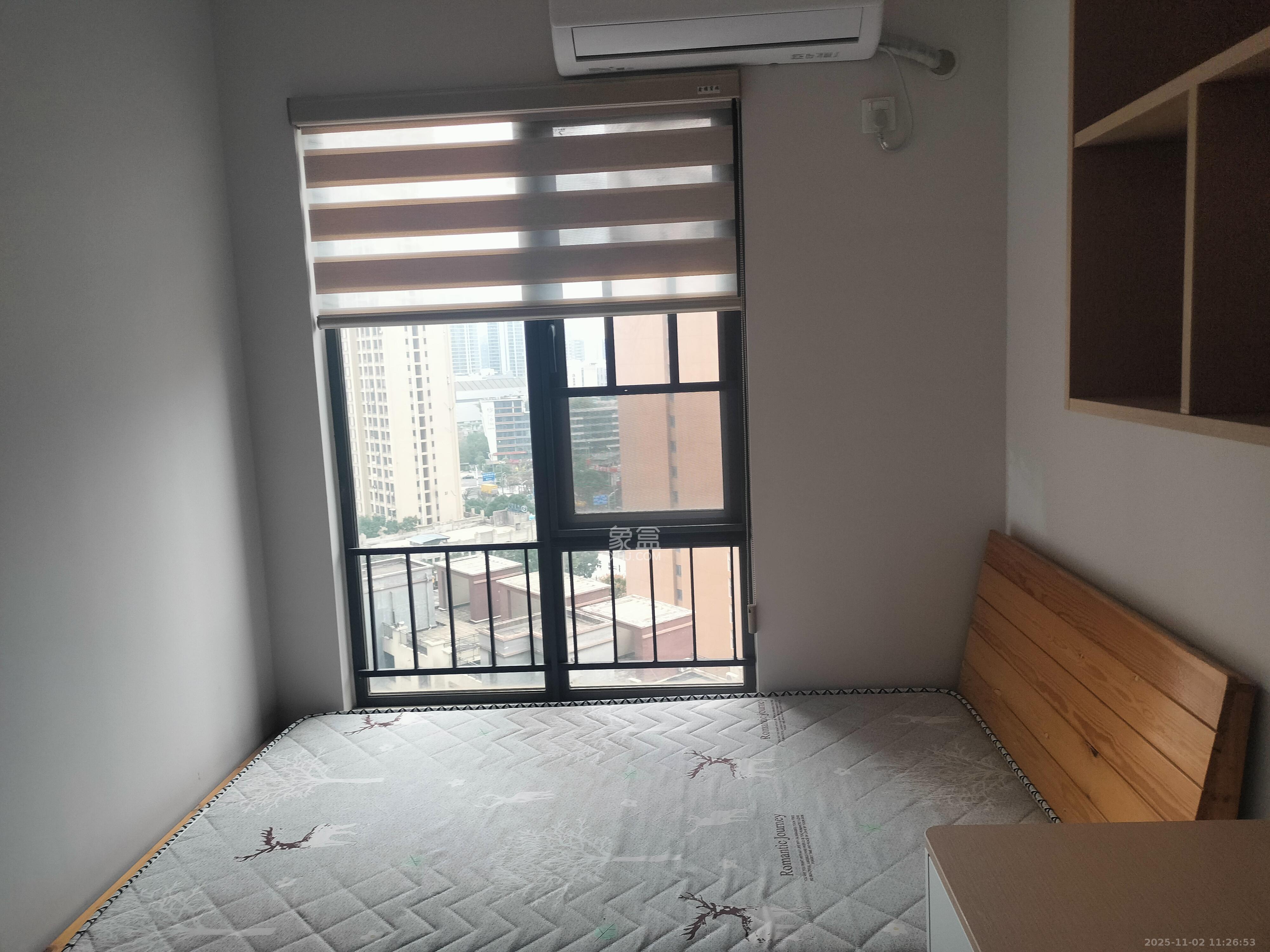 万科白鹭郡  3室2厅2卫    2600.0元/月室内图