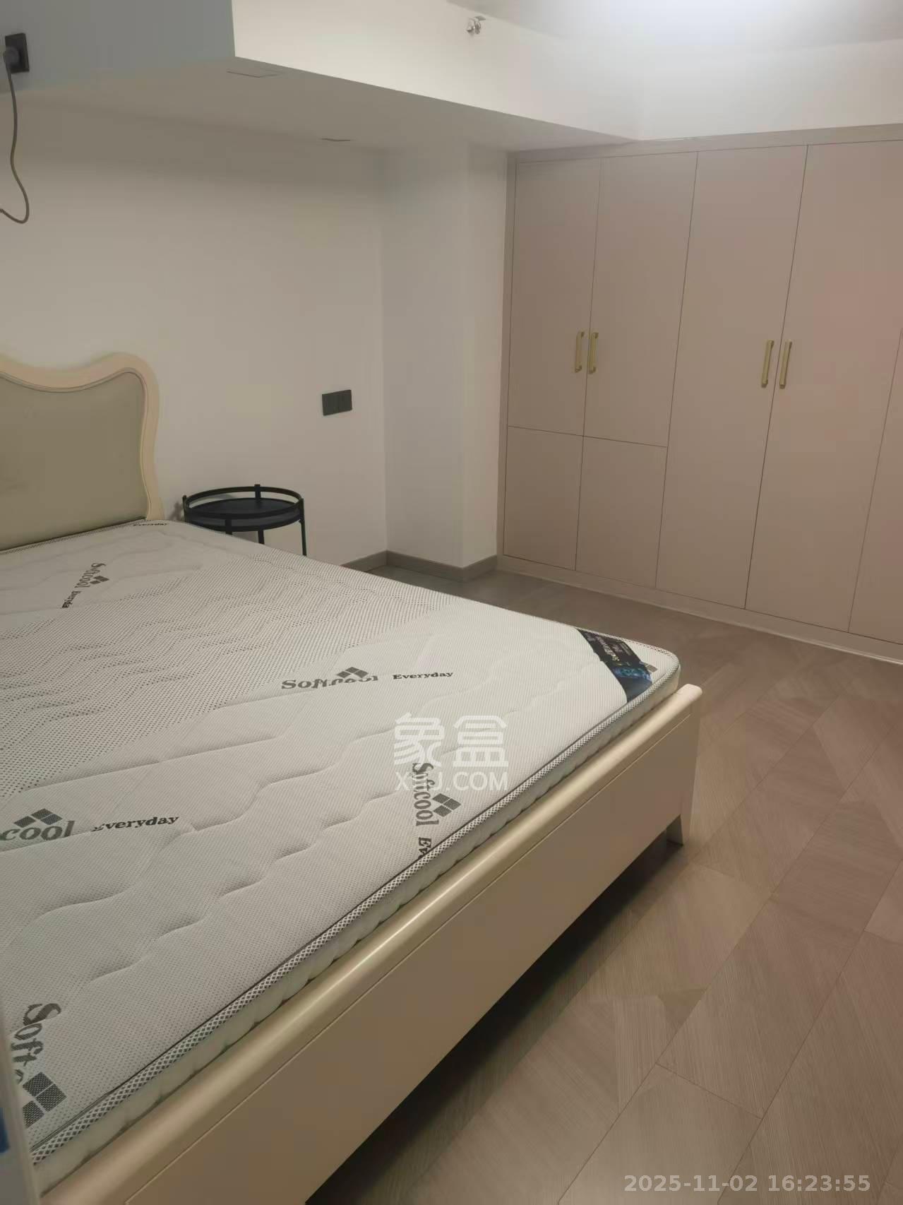 合能枫丹丽舍(柏悦名苑) 3室2厅1卫 2000.0元/月 合能枫丹丽舍(柏悦名苑) 3室2厅1卫 2000.0元/月室内图