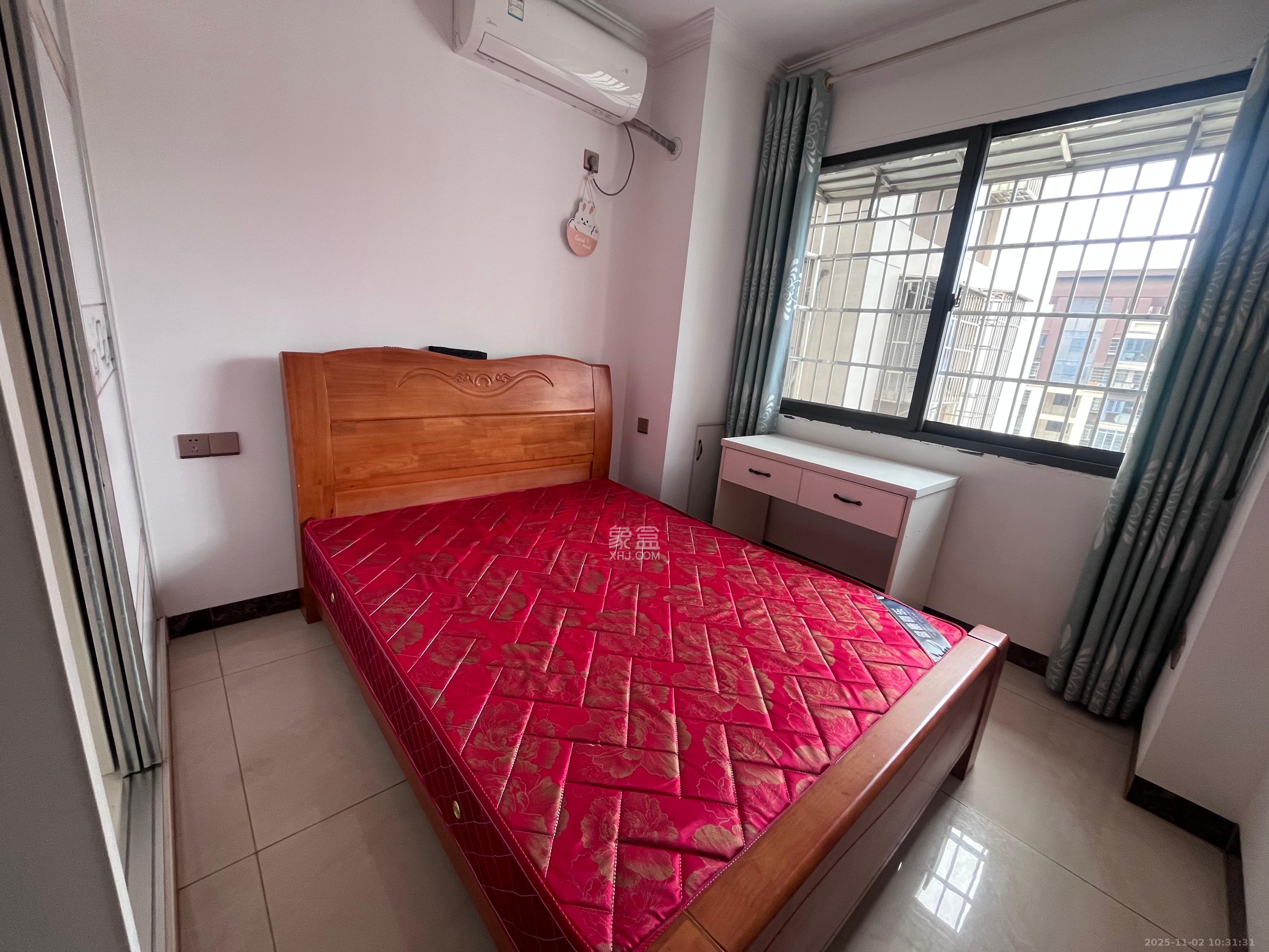 桥头家苑一期  1室0厅0卫    2200.0元/月室内图