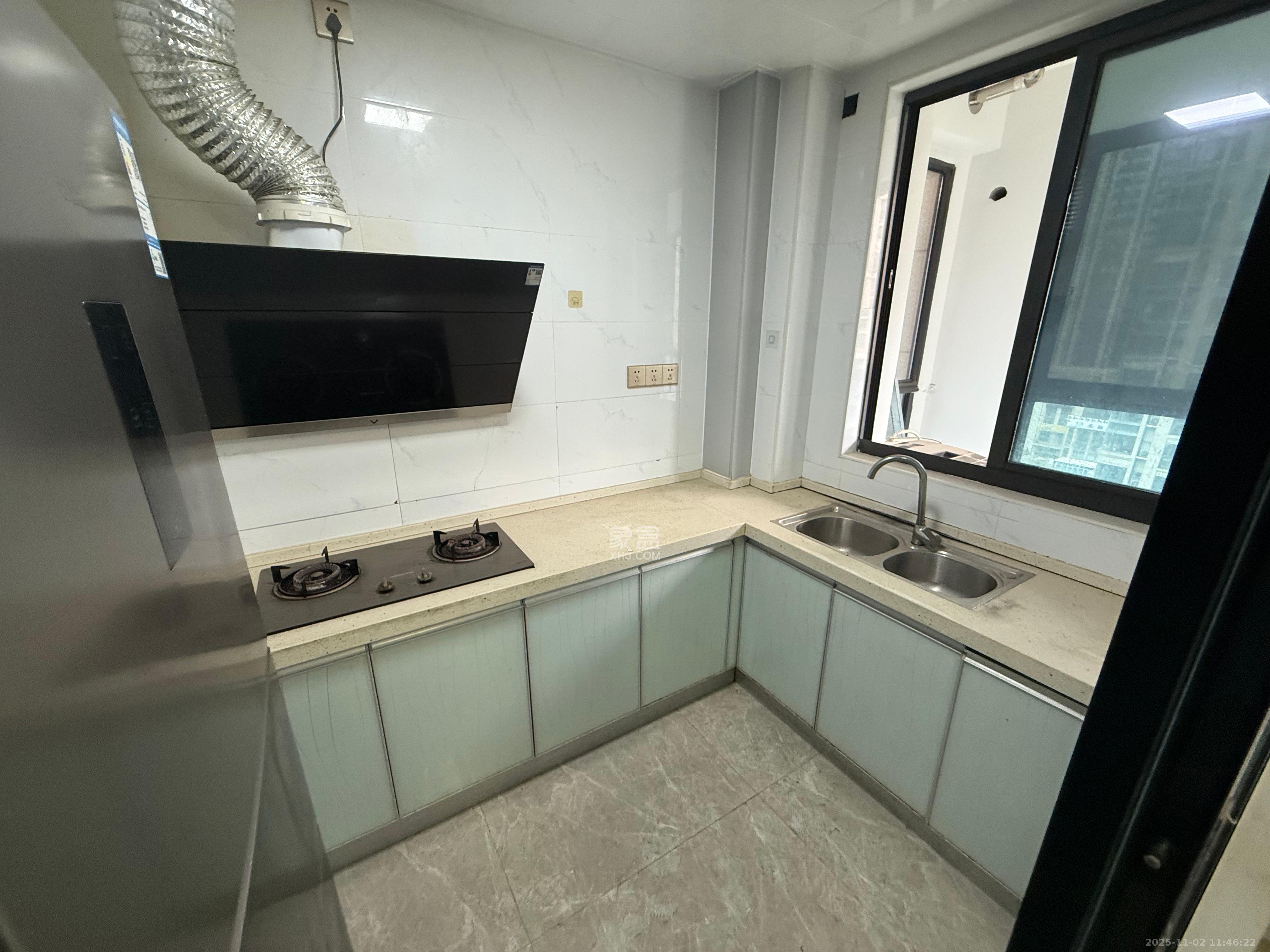 明昇壹城(明昇时代广场)一期  4室1厅2卫    4500.0元/月 明昇壹城(明昇时代广场)一期  4室1厅2卫    4500.0元/月室内图