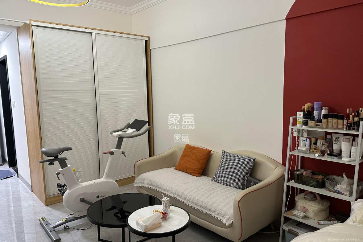 绿洲花园 1室1厅1卫 1600.0元/月 绿洲花园 1室1厅1卫 1600.0元/月室内图