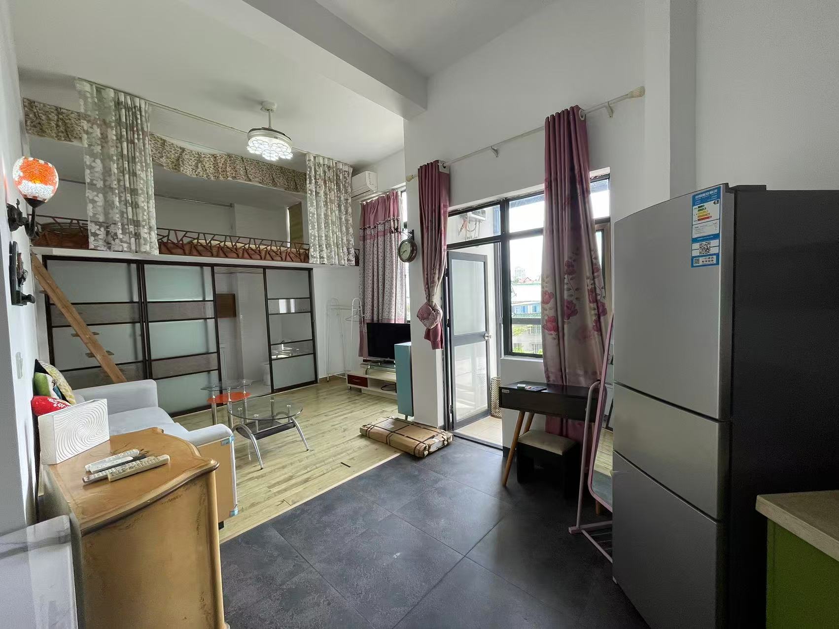 景业广场  1室0厅1卫    1500.0元/月室内图