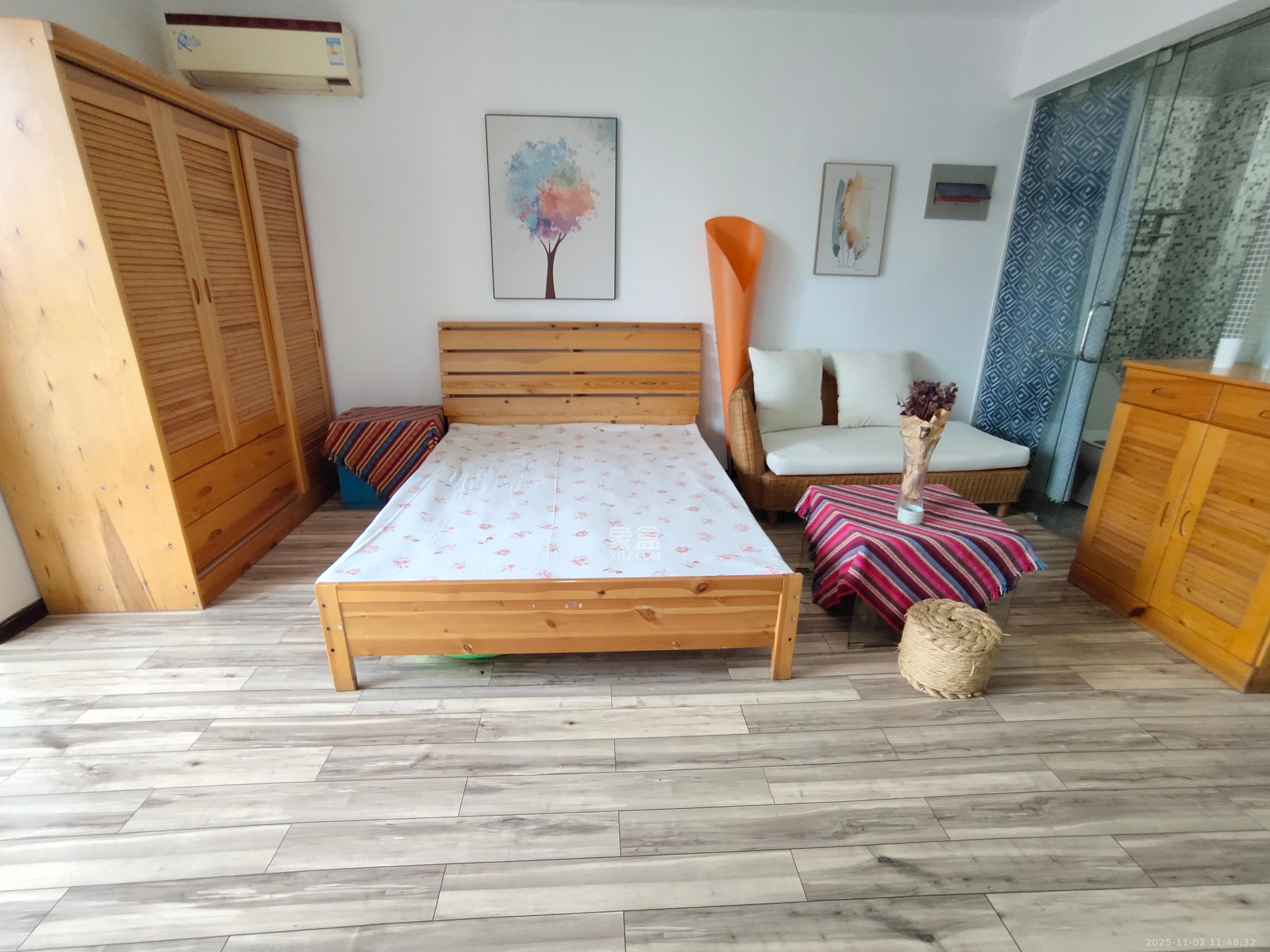 阳光100二期  1室0厅1卫    1200.0元/月室内图