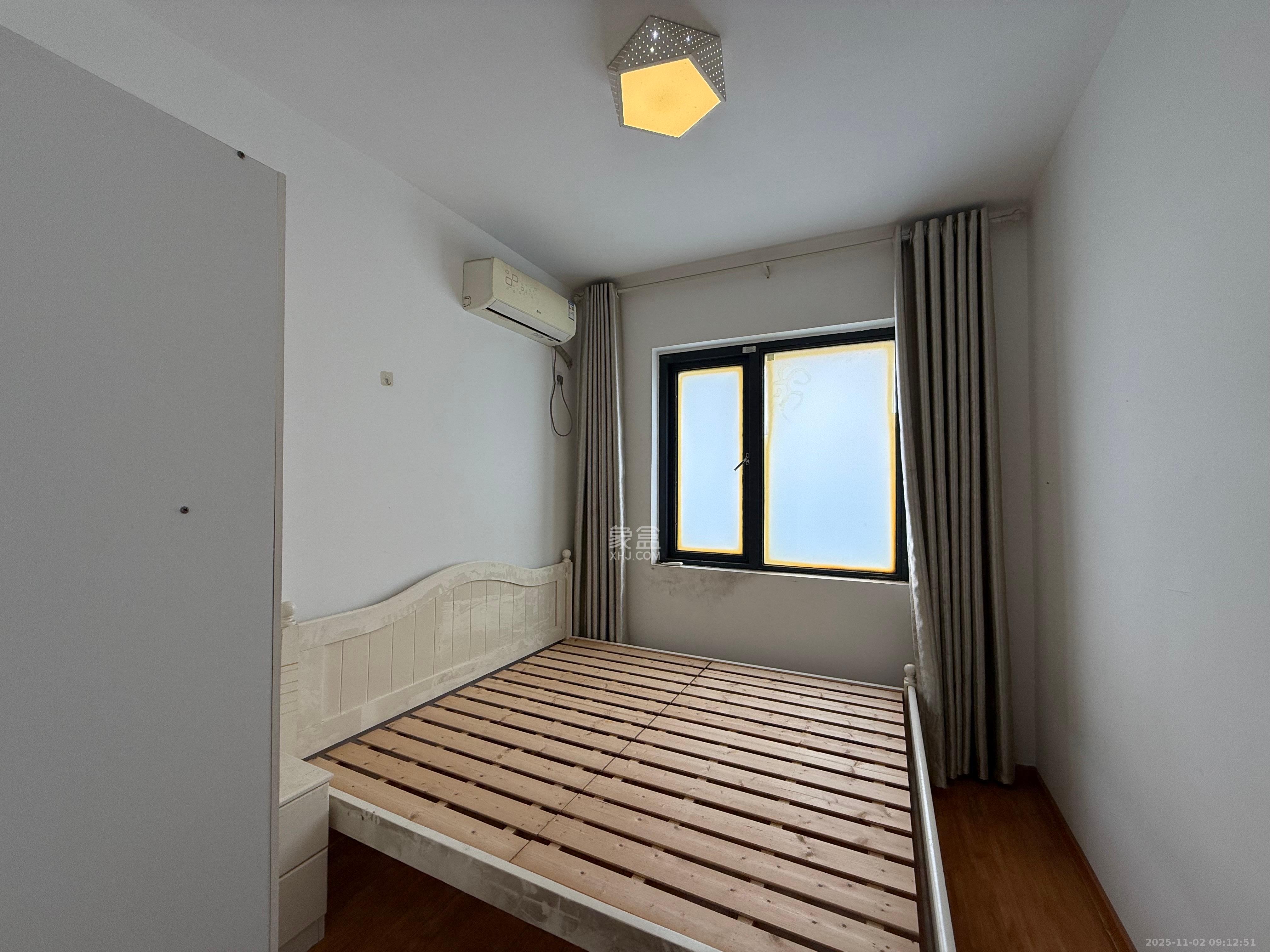 丽水熙园 3室2厅2卫 2700.0元/月 丽水熙园 3室2厅2卫 2700.0元/月室内图