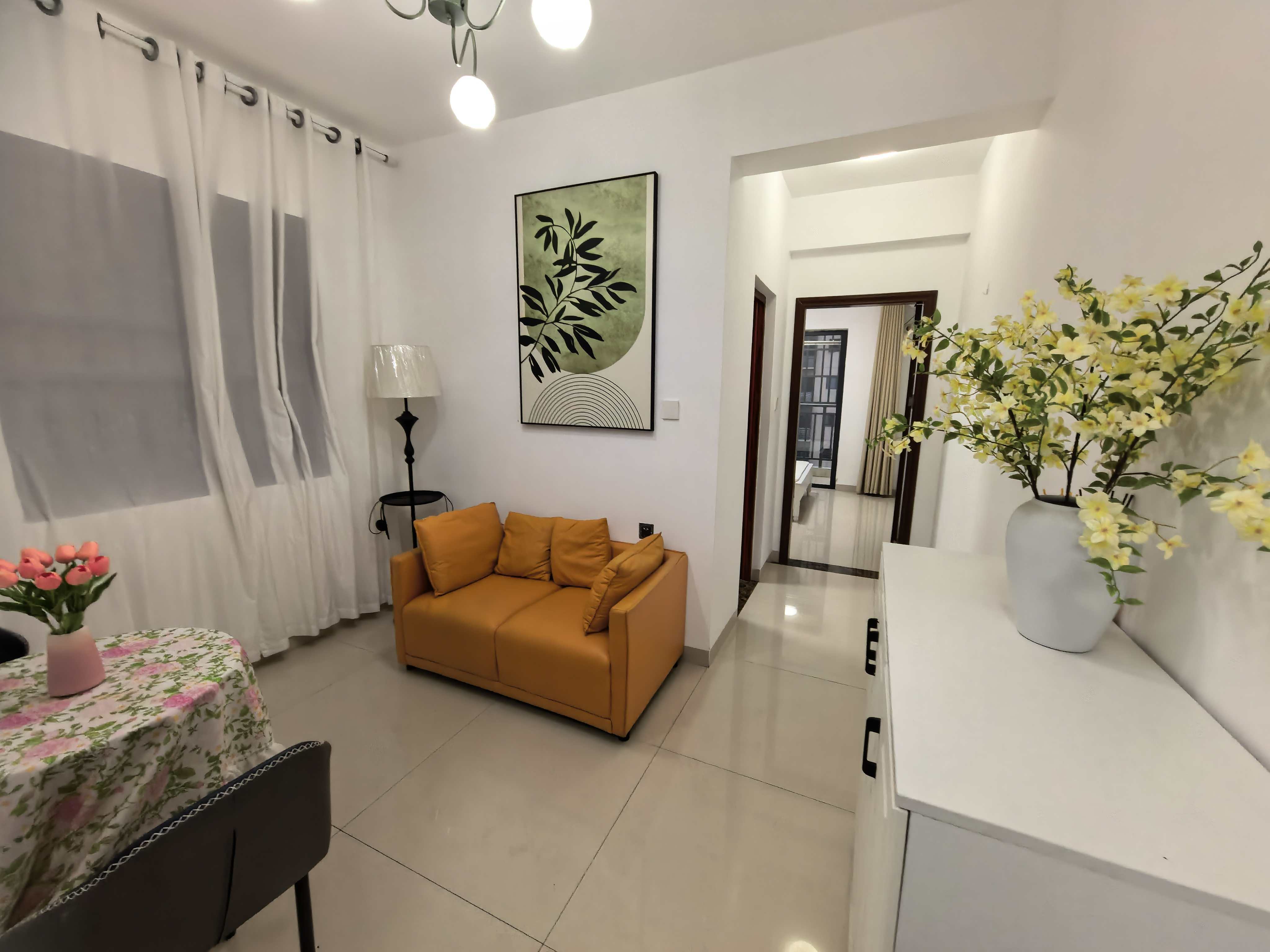 美舍嘉苑二期 1室1厅1卫 2100.0元/月 美舍嘉苑二期 1室1厅1卫 2100.0元/月室内图