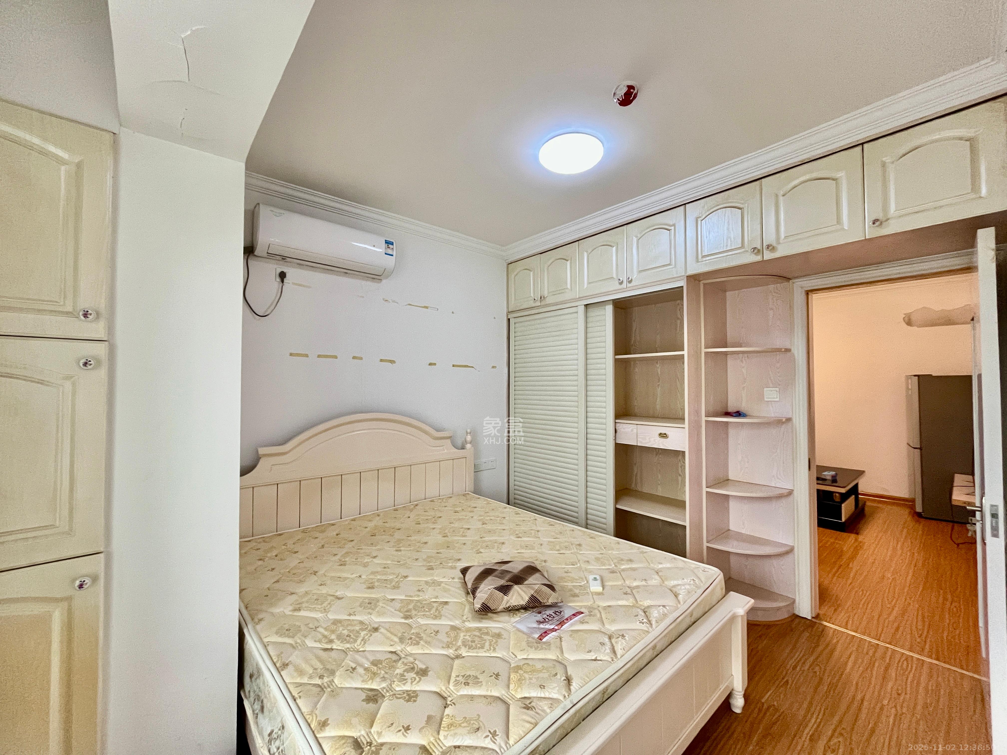 北辰三角洲E3区  1室1厅1卫    2000.0元/月室内图